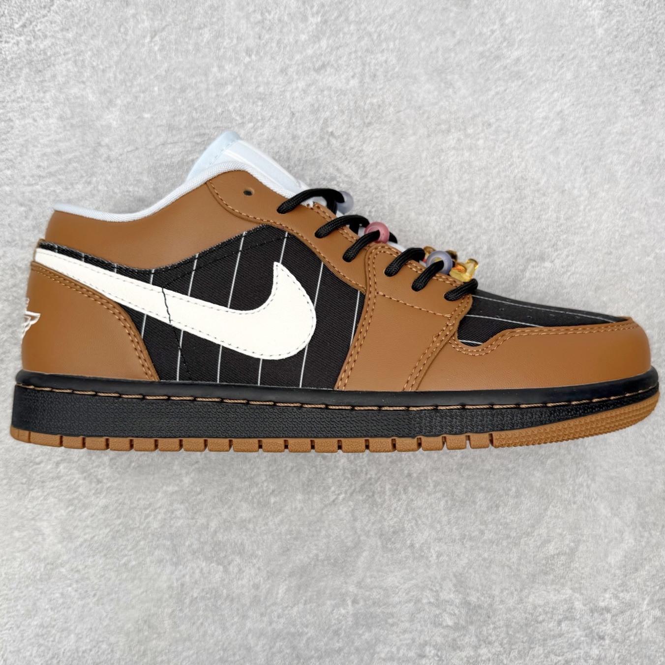 Nike Air Jordan 1 Low SE IR7560-010