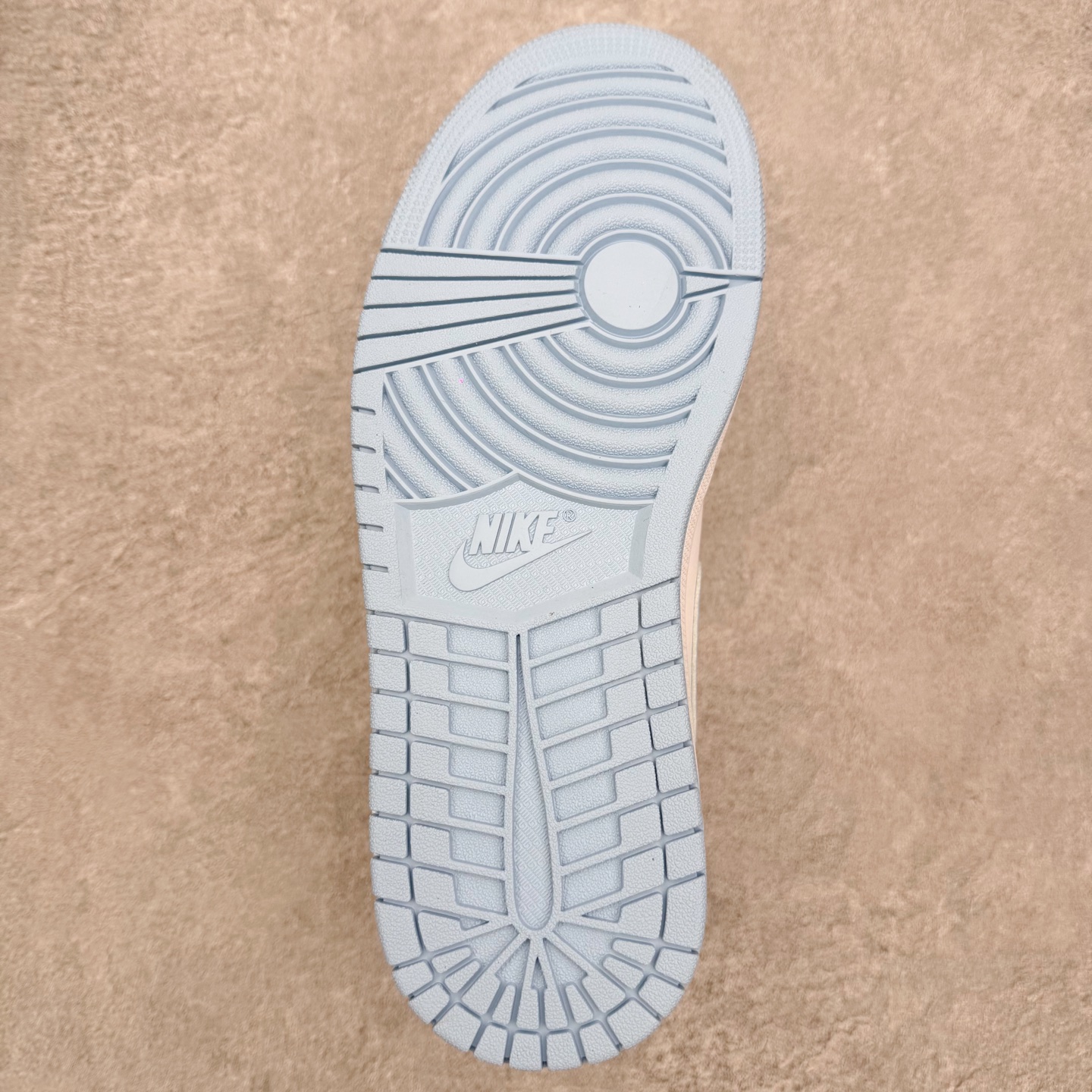 Air Jordan 1 Low DC0774-141