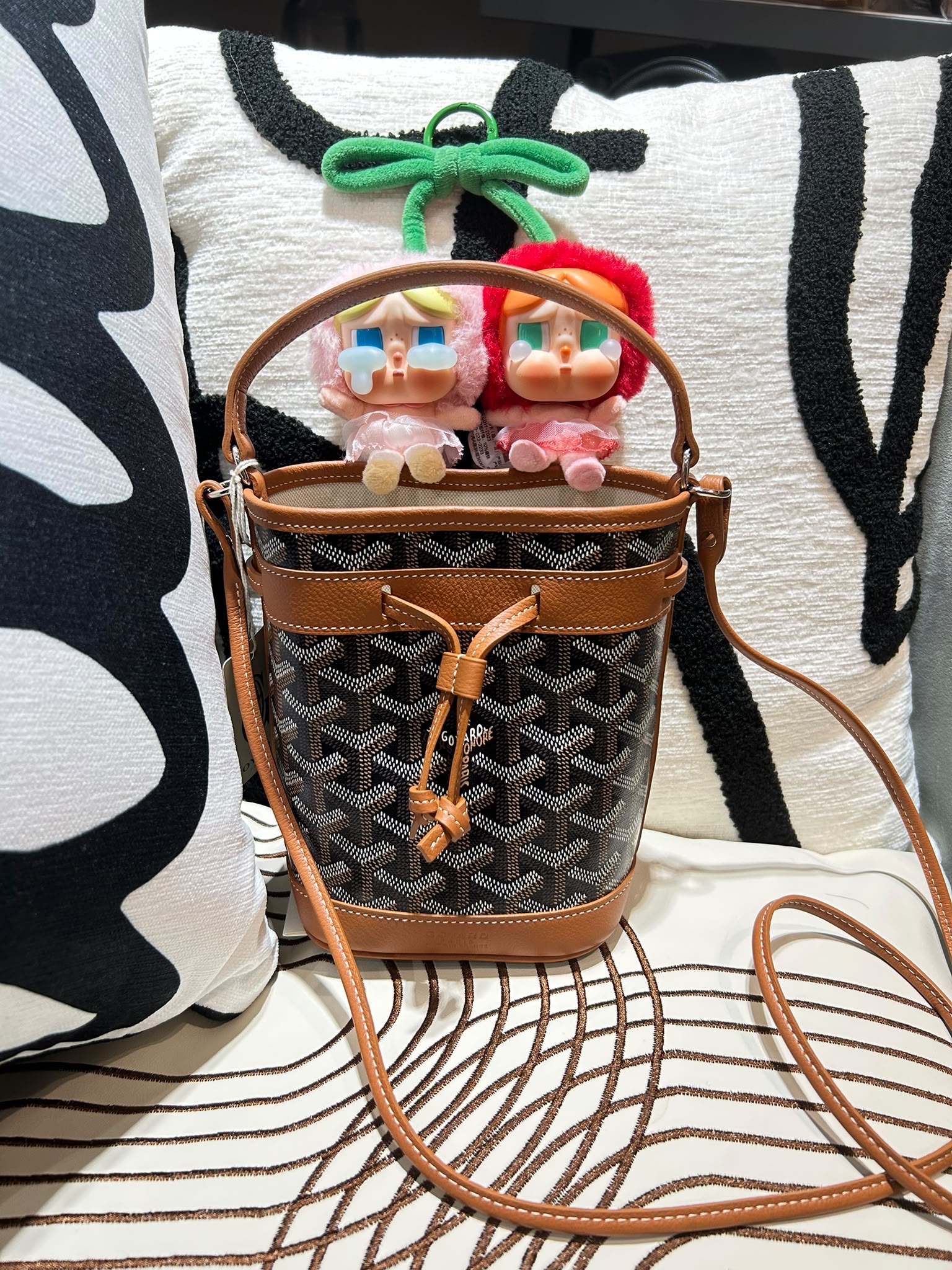 Goyard mini flot bucket bag 100%Authentic,全新未使用品  ✅收據✅dust bag✅tap