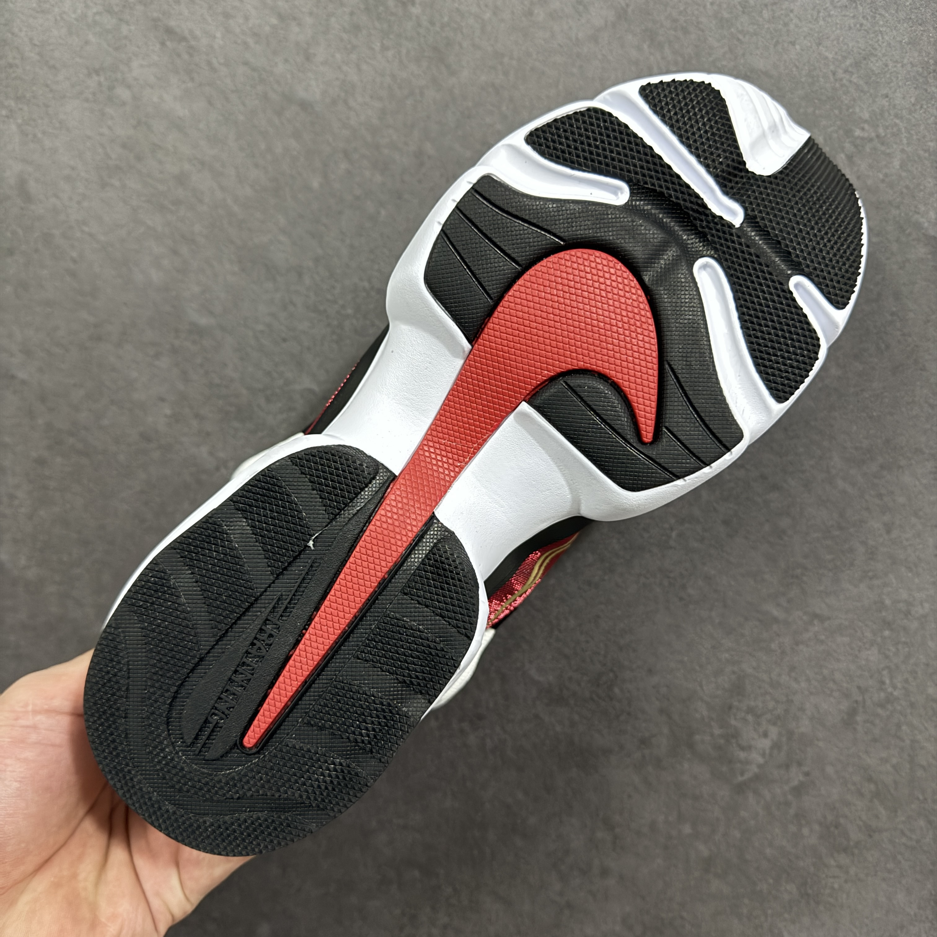 Nike Air Max Alpha Savage 2 CK9408-176