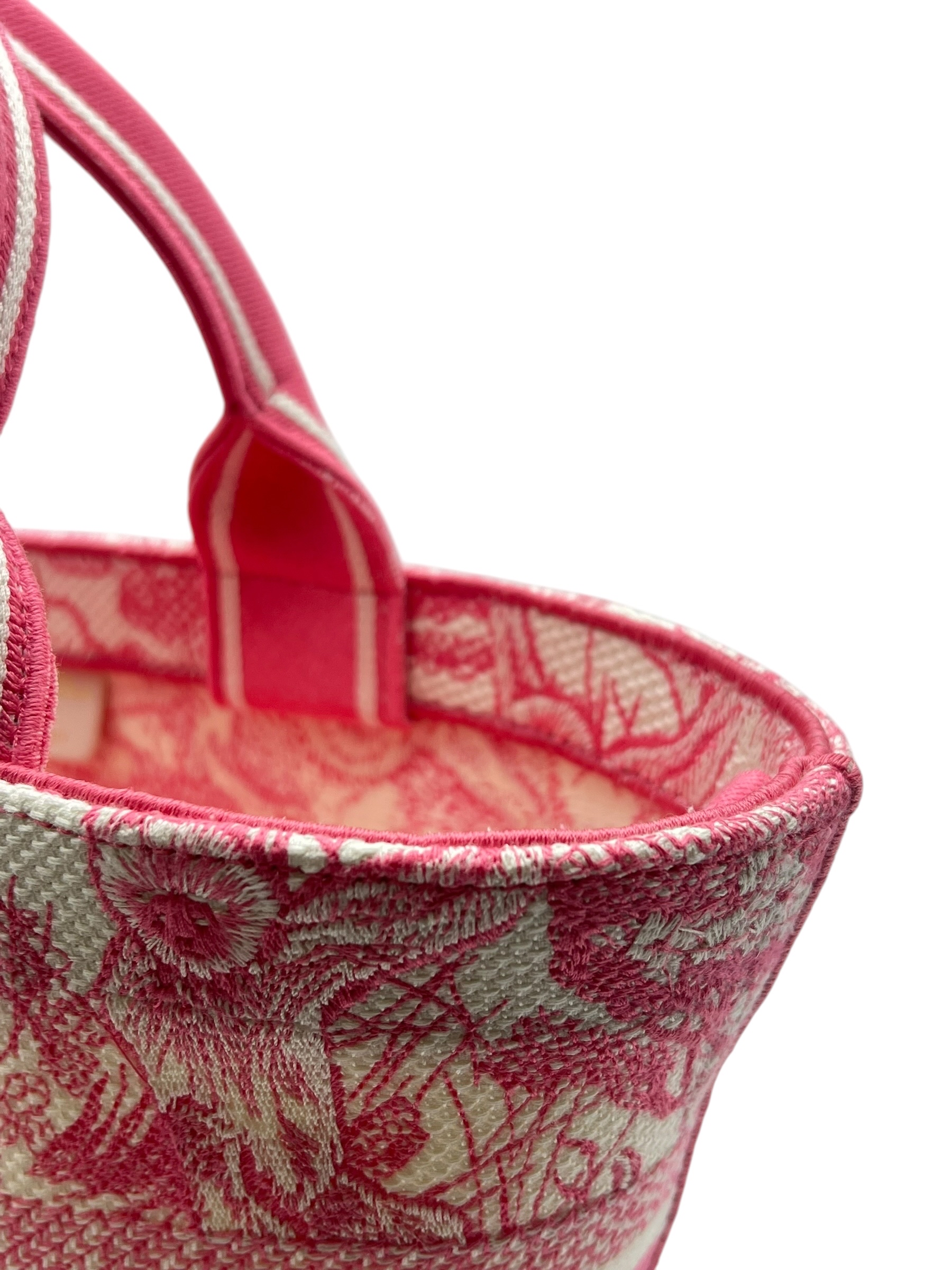 Unused Item DIOR Canvas Embroidered Dioriviera Toile De Jouy Panier Chapeau Tote Peony Pink / Product Code: 26060701