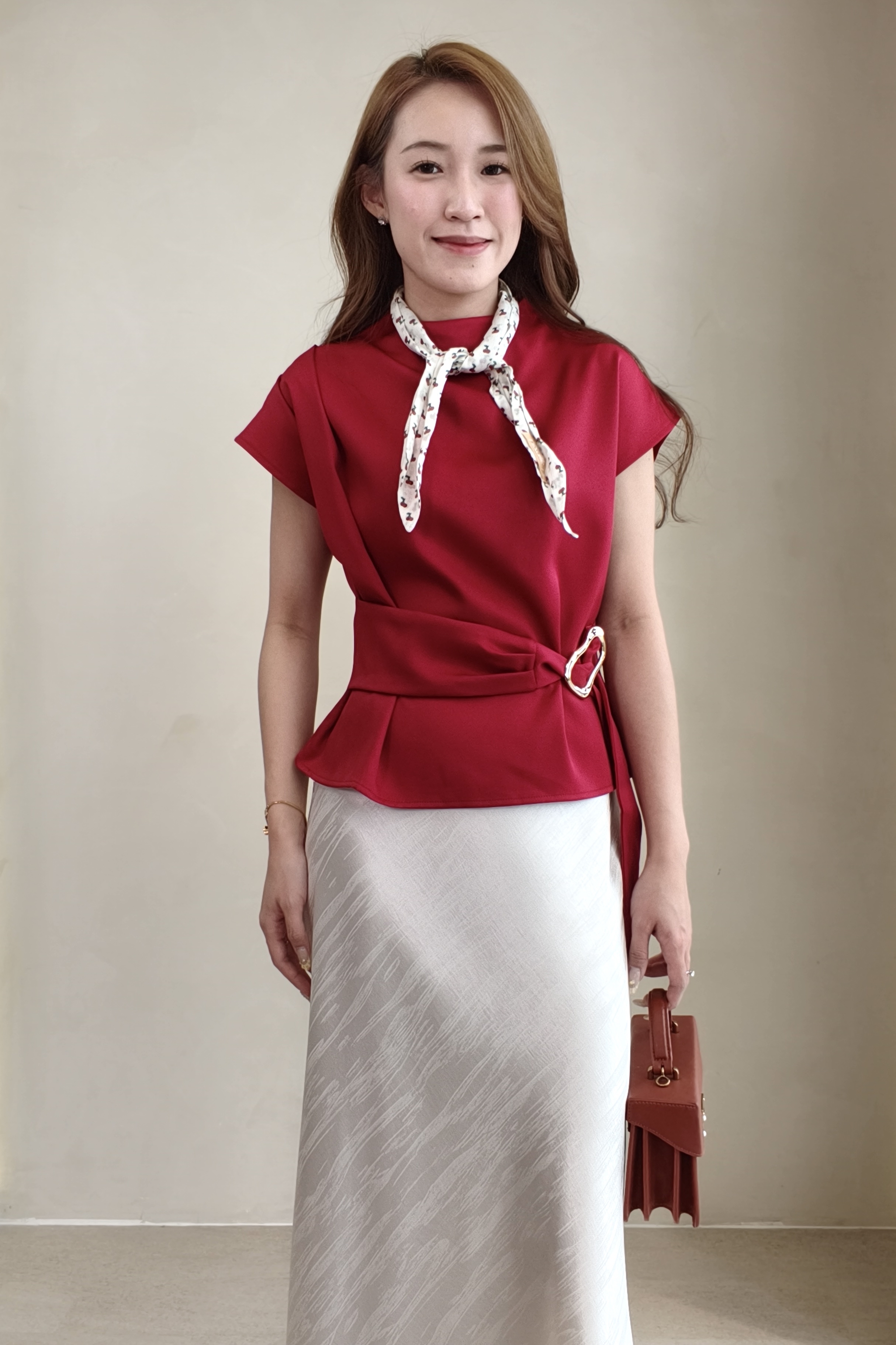 13095 Asymmetric Buckle Waist Top