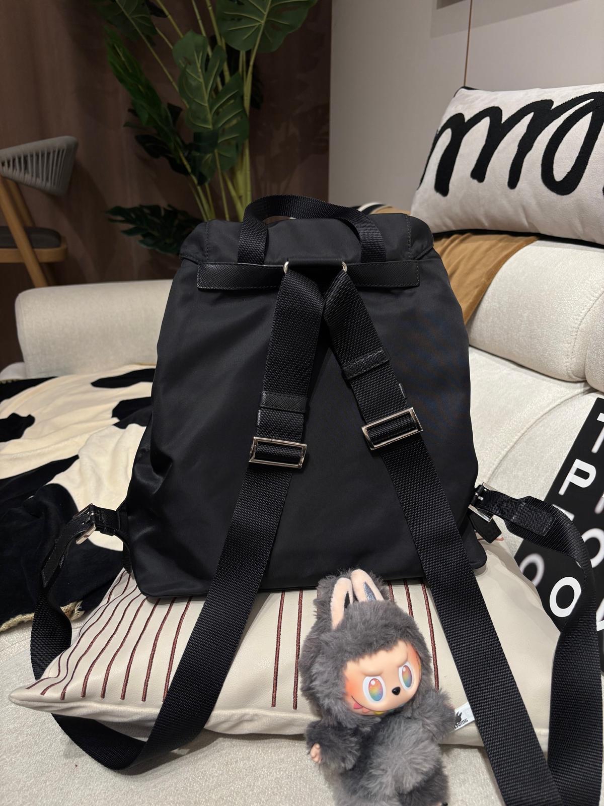 Prada Nylon Backpack Black 100%Authentic, 99%New ✅Dust bag