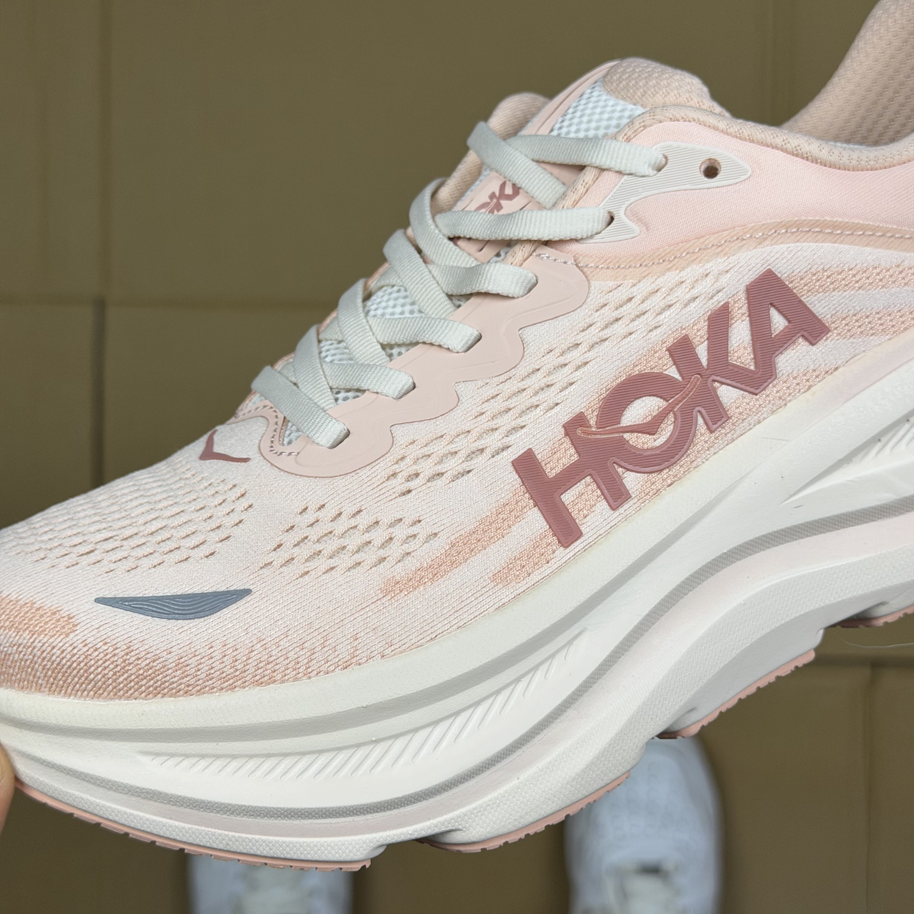 Hoka One One Bondi 9 