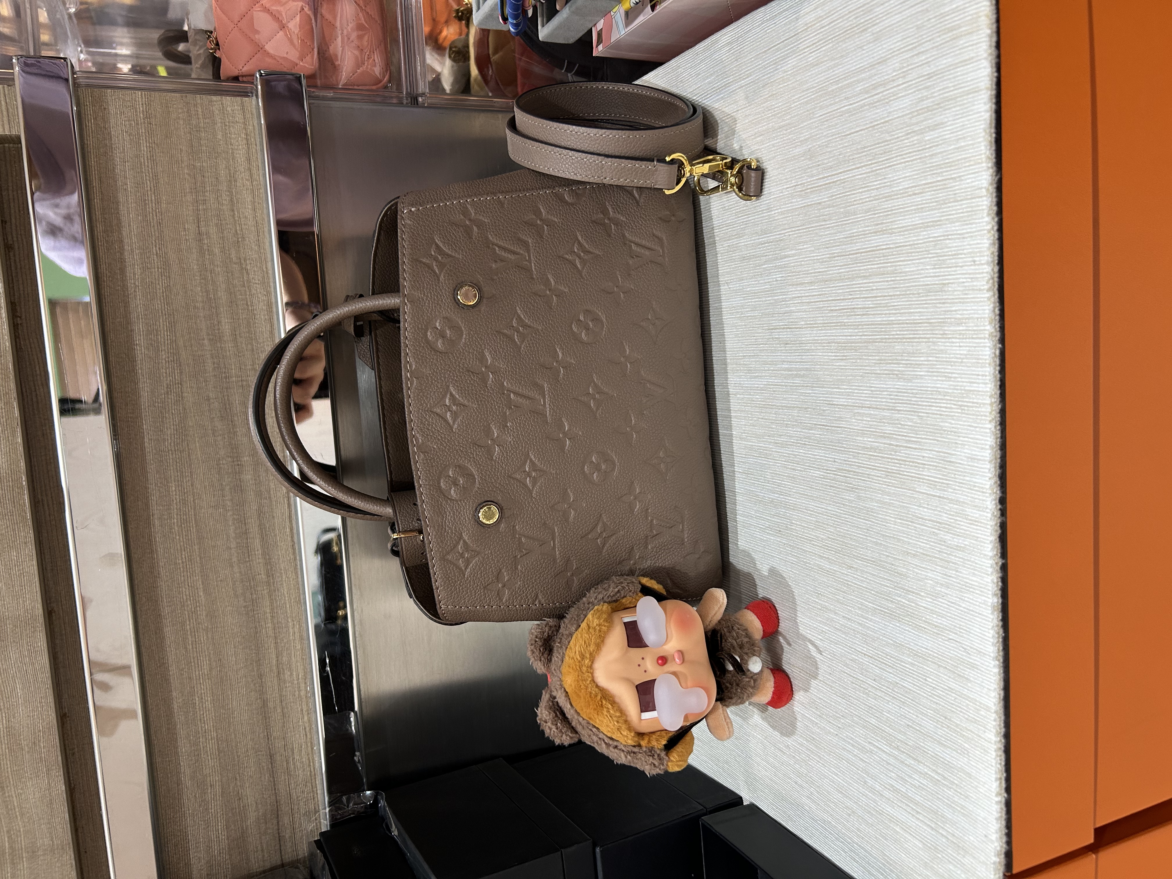 Lv montaigne bb empreinte calfskin 100%Authentic,98%new ✅key lockpad✅strap✅dust bag  