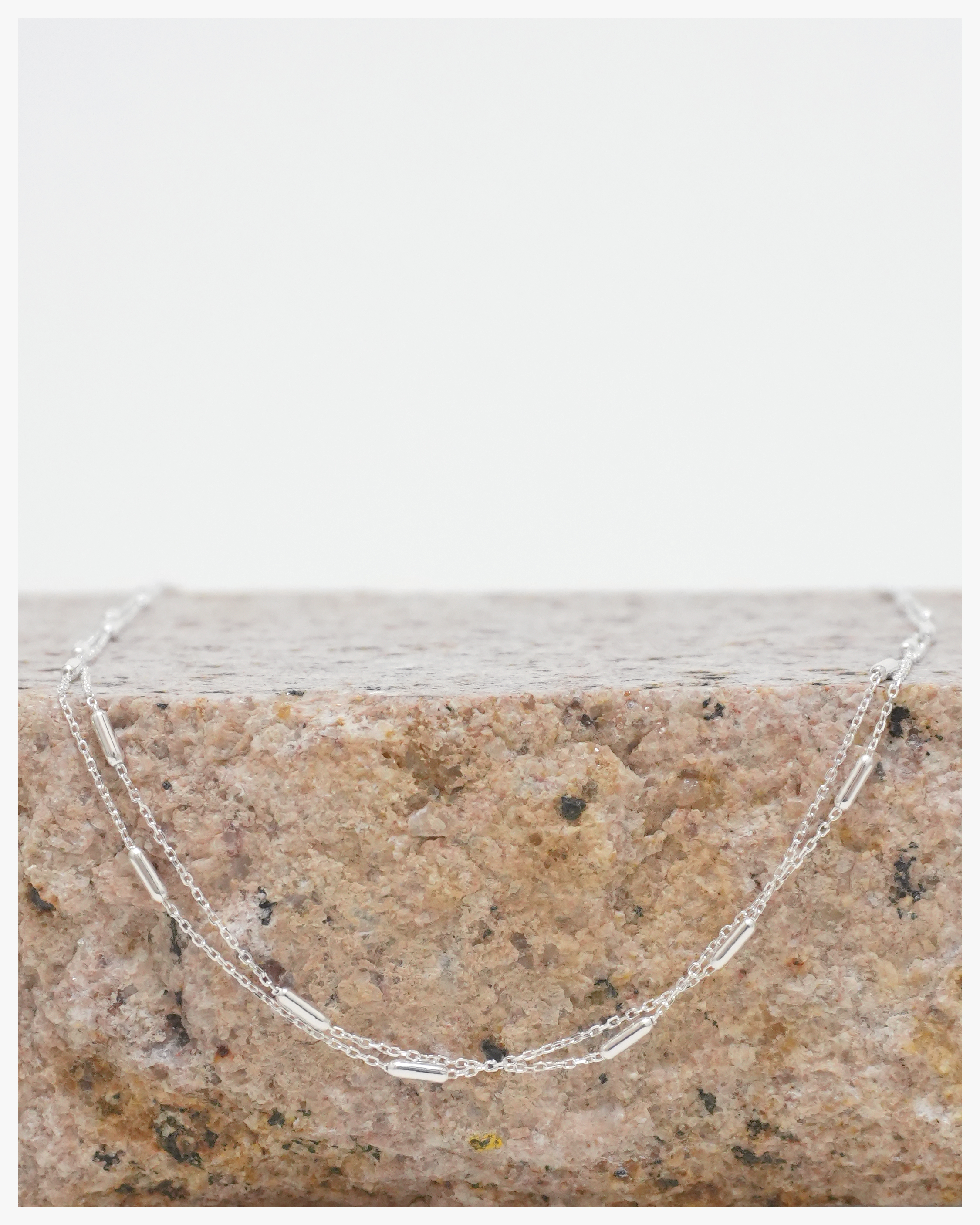 Chic Layered Bar Necklace