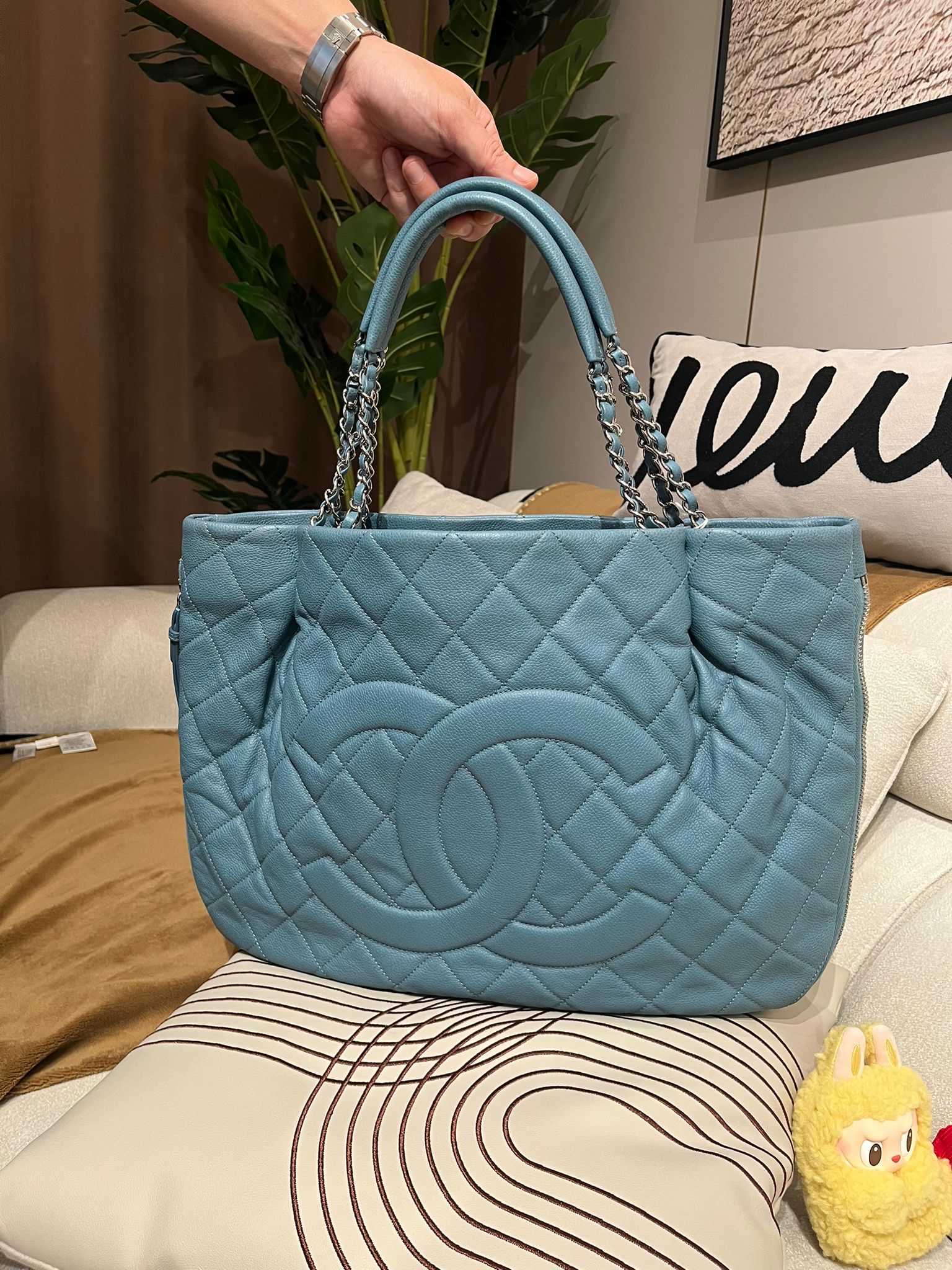 Chanel shoulder bag 荔枝牛皮 100%Authentic ,98%new ✅CARD✅dust bag 