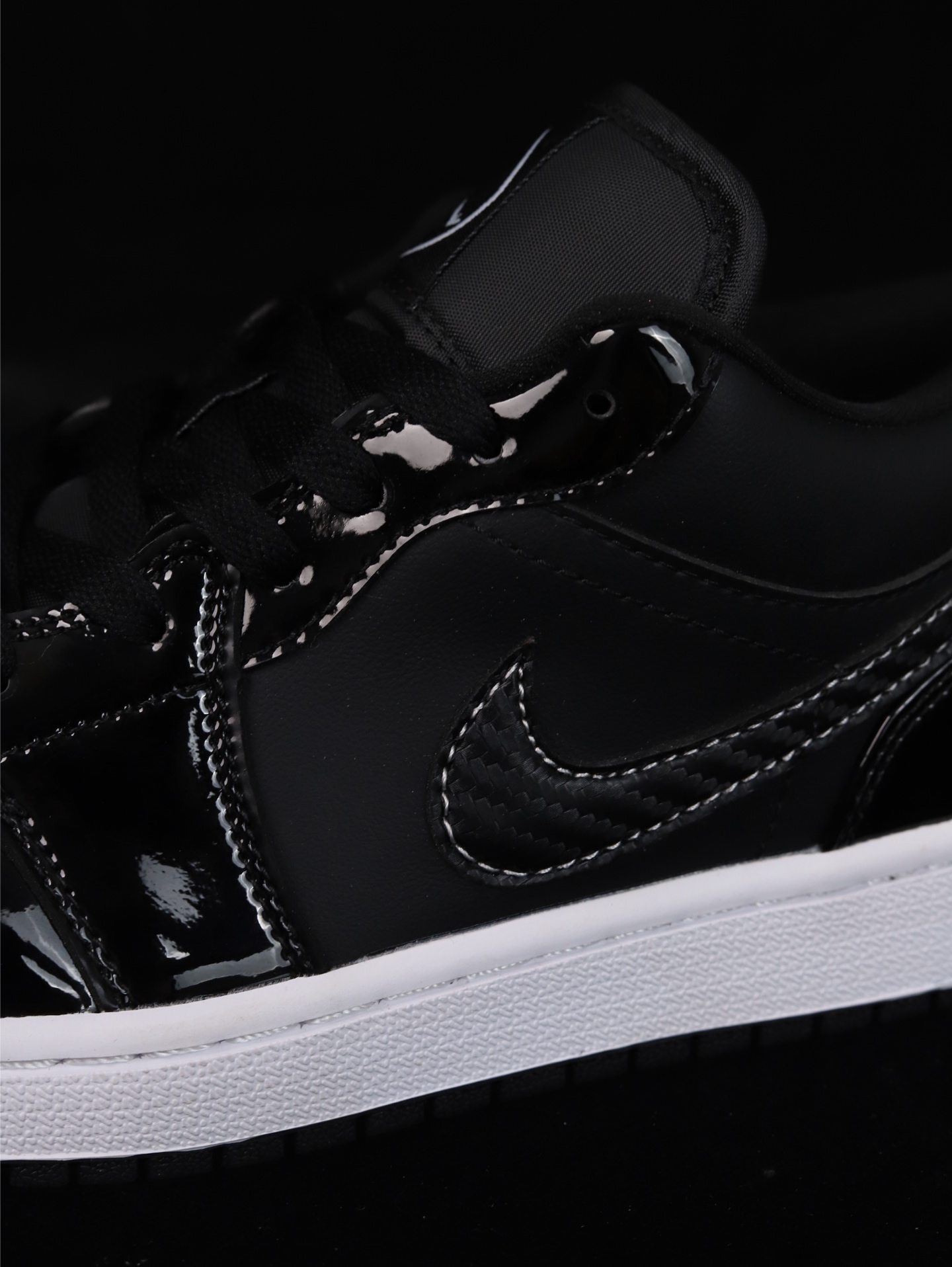 Air Jordan 1 Low DD1650-001