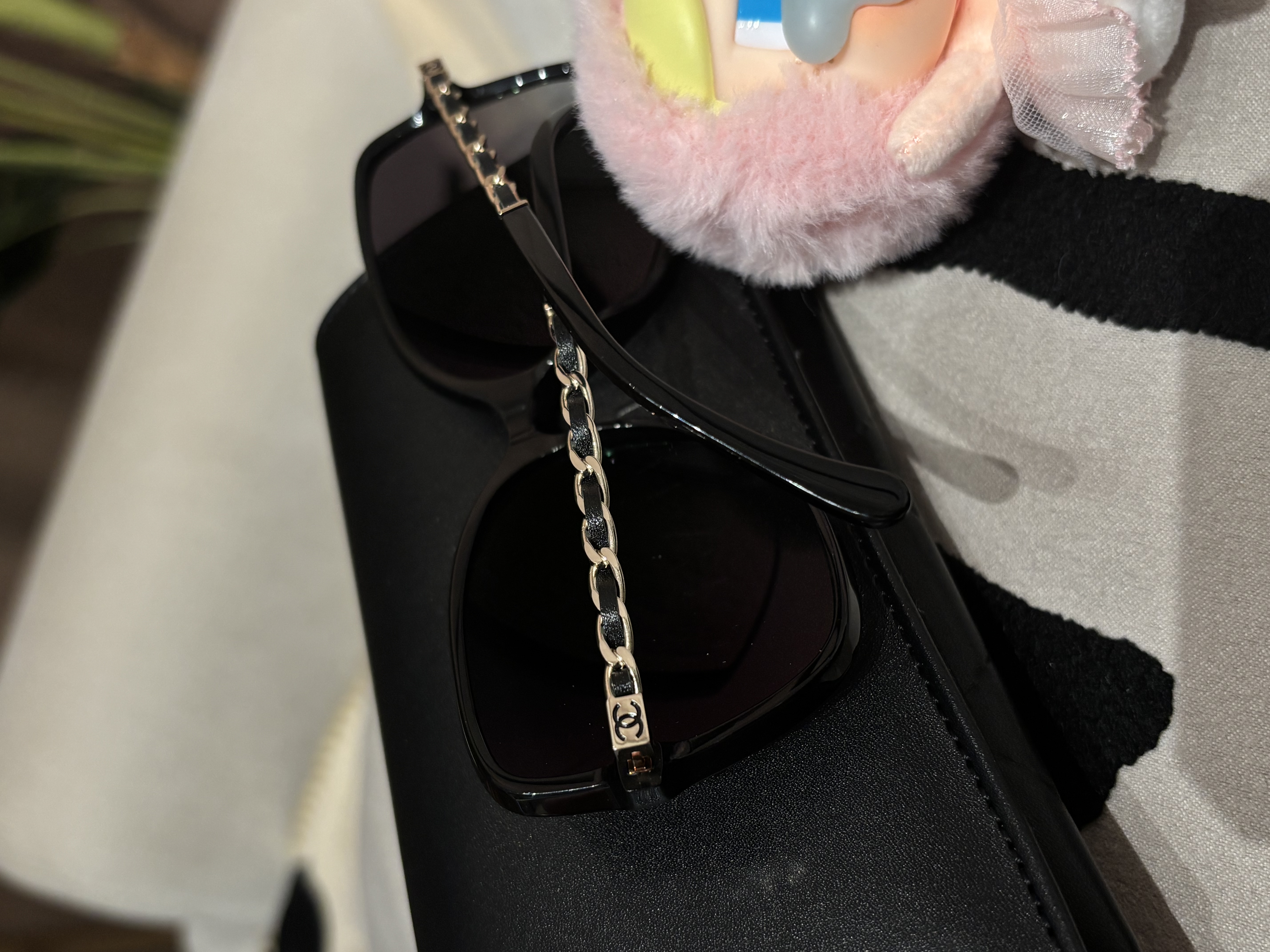 全新 Chanel Sunglasses 皮穿鏈 5210 太陽眼鏡100%Authentic, 全新未使用品 ✅Box