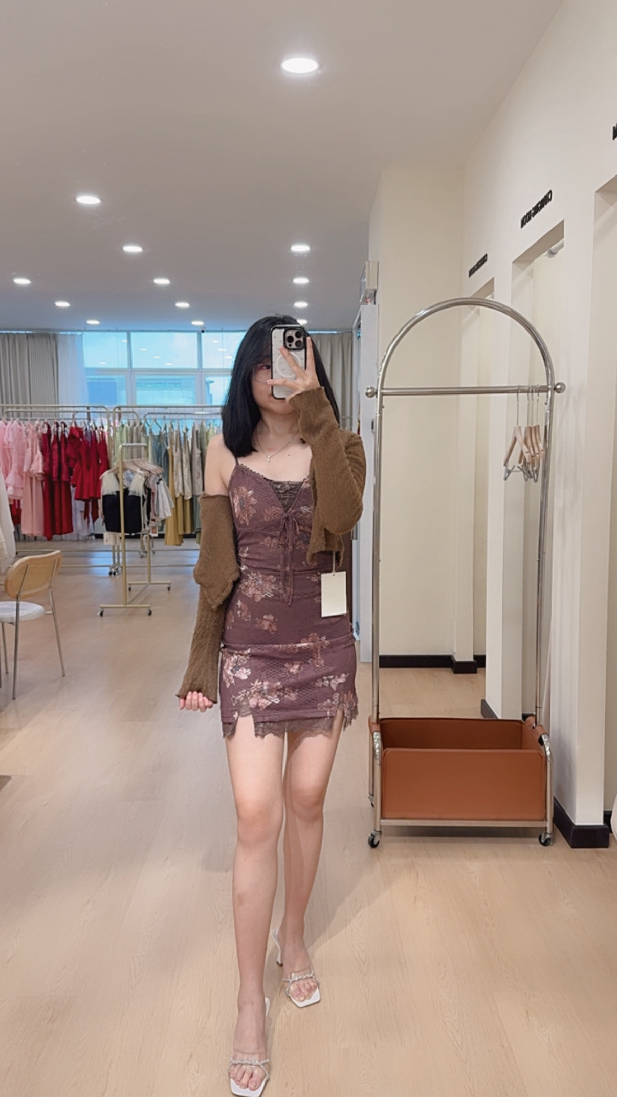 5733复古吊带连身裙