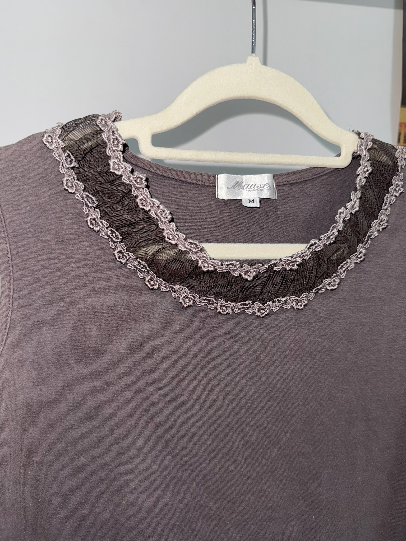 Coquette Aesthetic Lace-Trimmed Tank Top in Charcoal