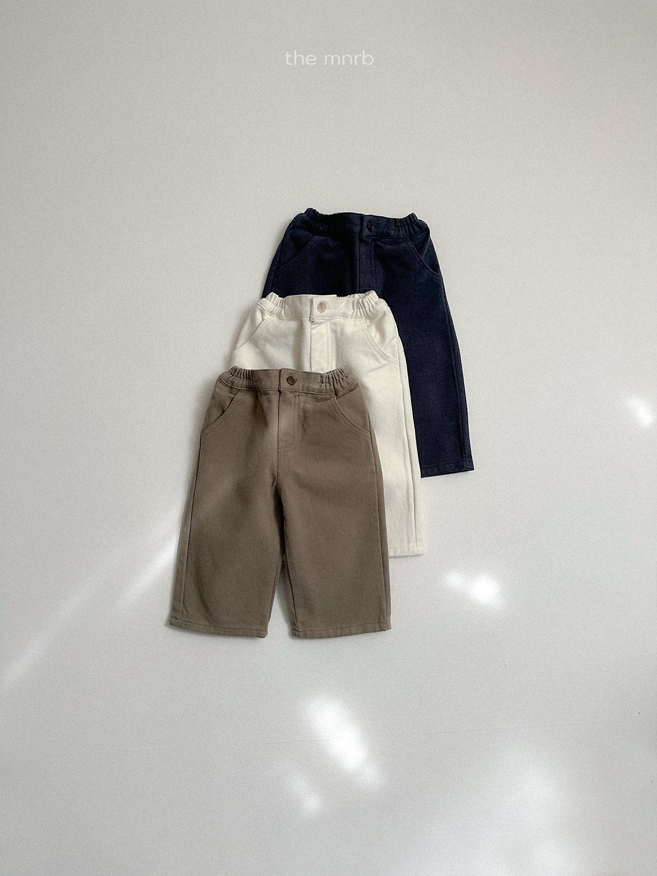 Mnirobe | Winter basic straight pants