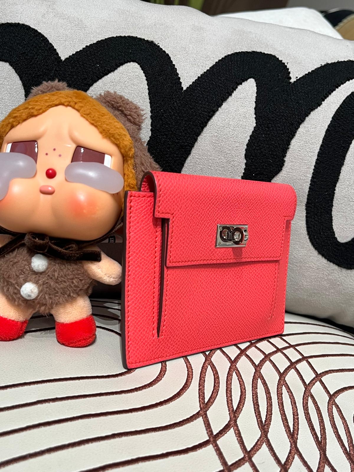 Hermes Kelly Pocket Stamp 100%Authentic,98%new