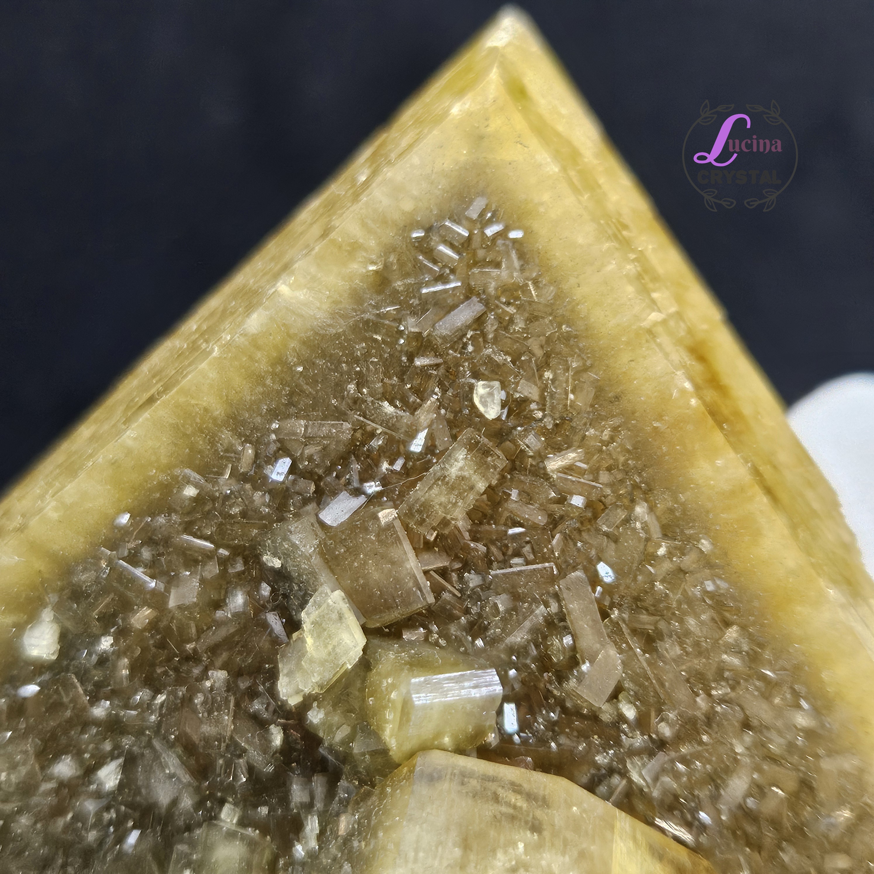 (Co#LC8557) 重晶石/Barite