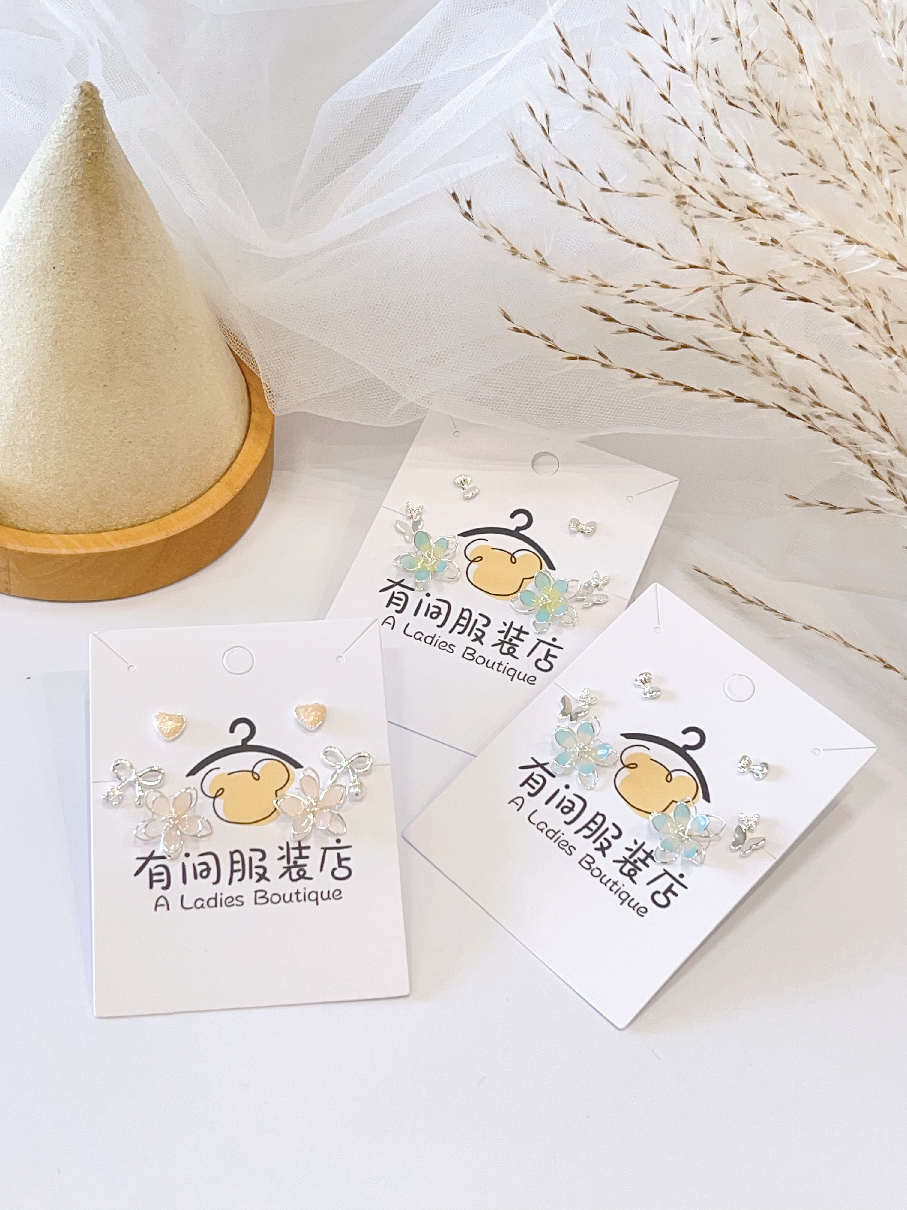 蓝色樱花蝴蝶耳环套装