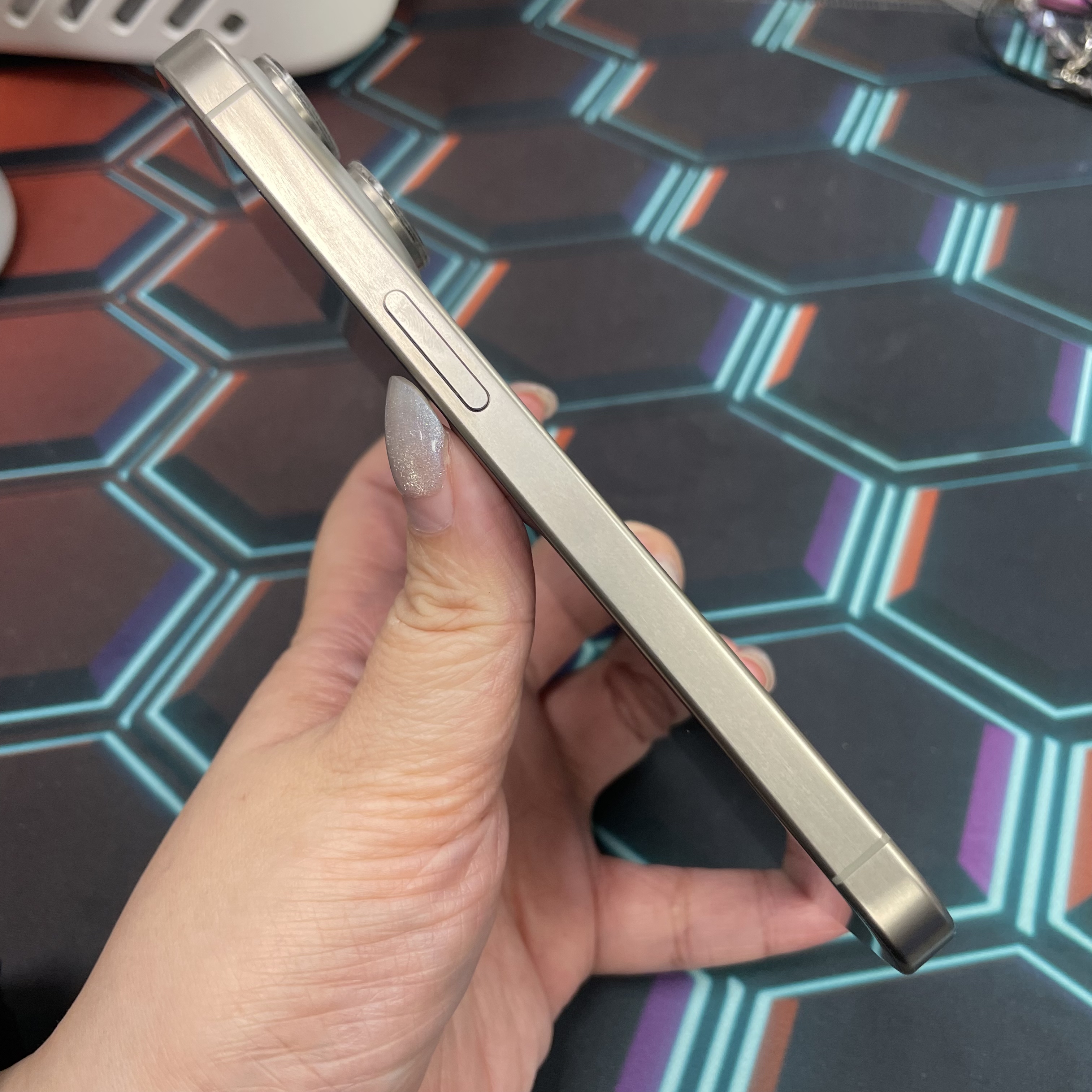 *7223 15 pro 完美機 256GB 電79 原色 gray