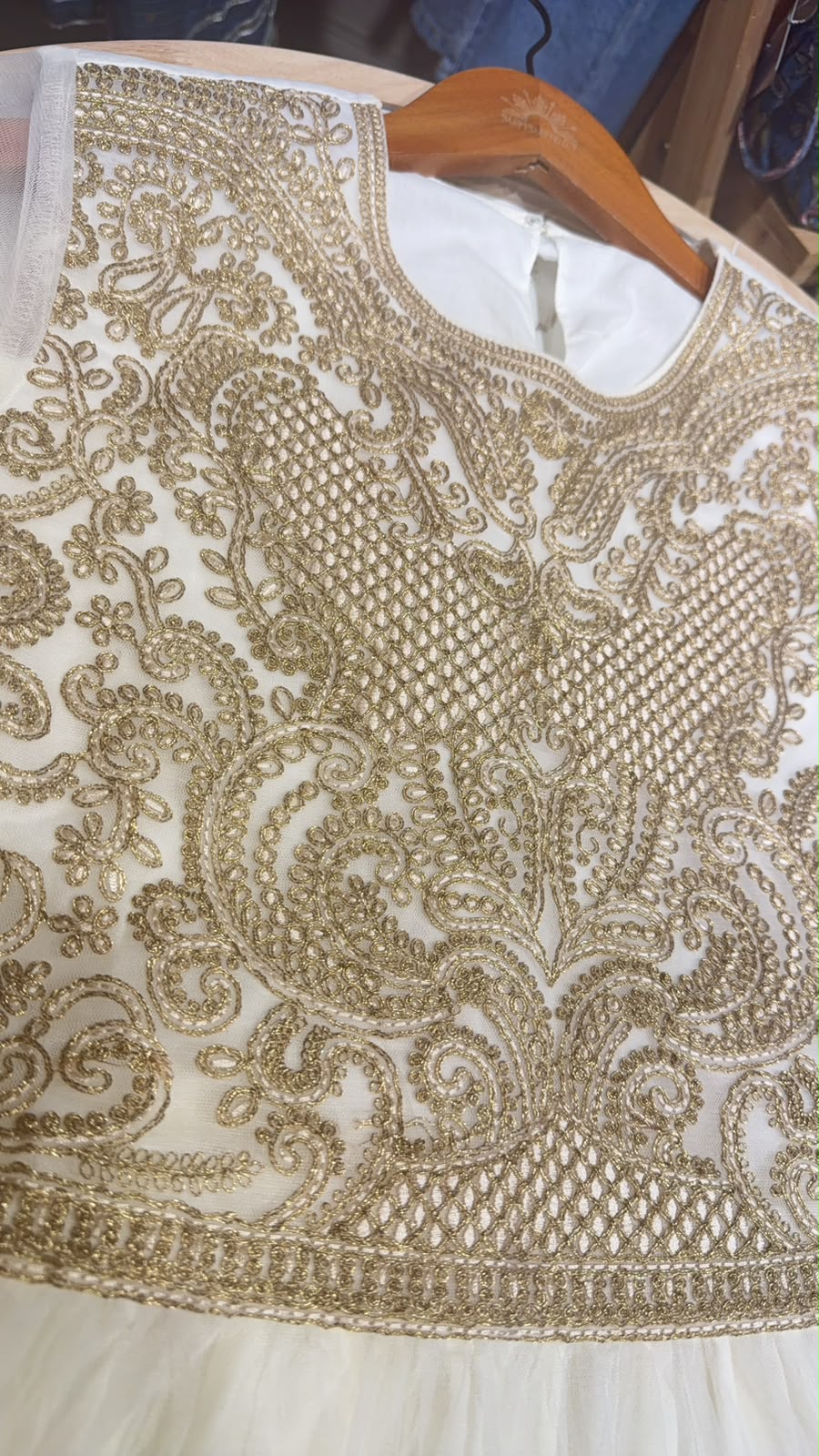 3528 White Chiffon Greek Theme Golden OP