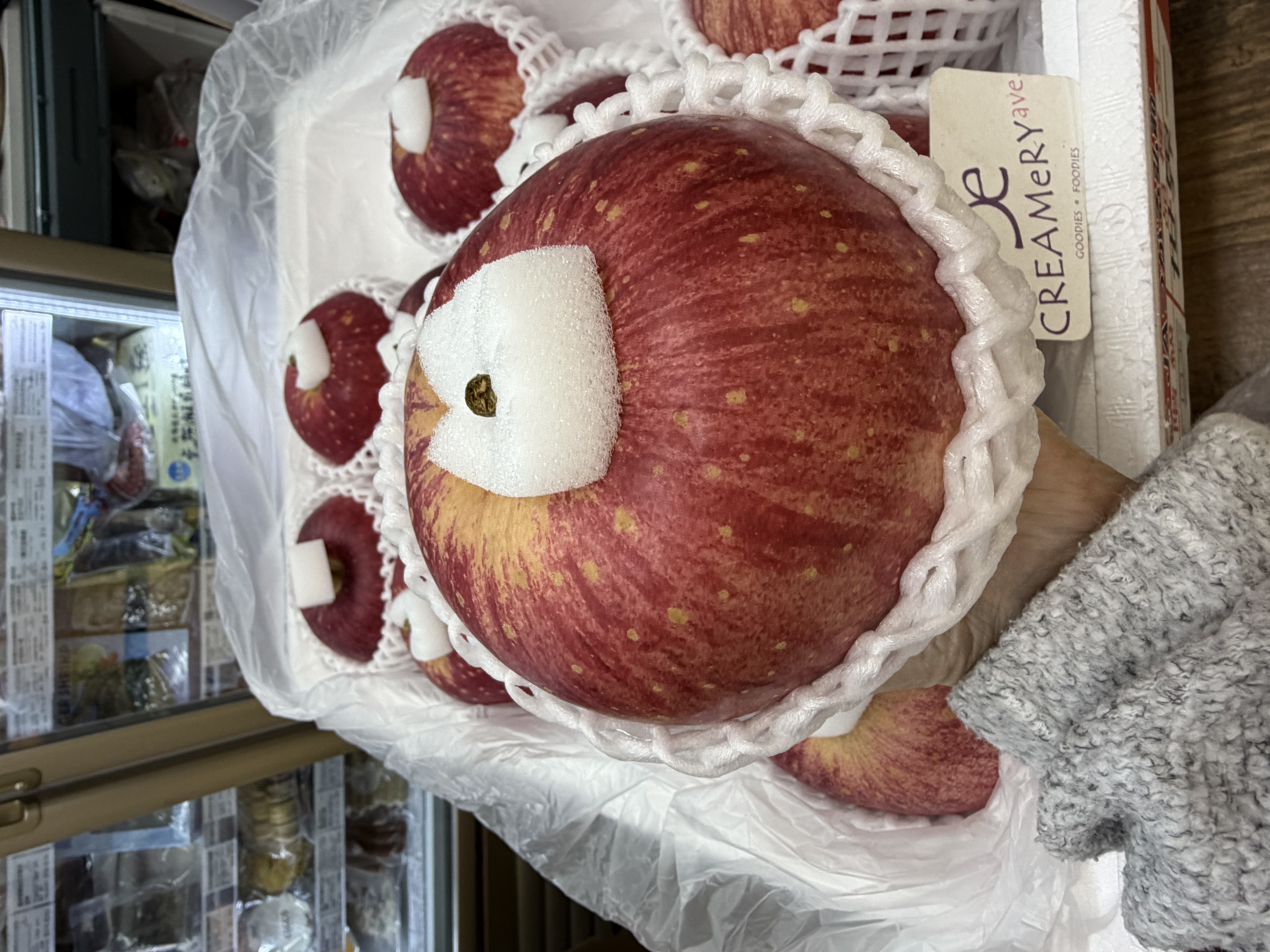 日本青森 世界一 蘋果せかいいち Japanese Sekaiichi Apple 2個