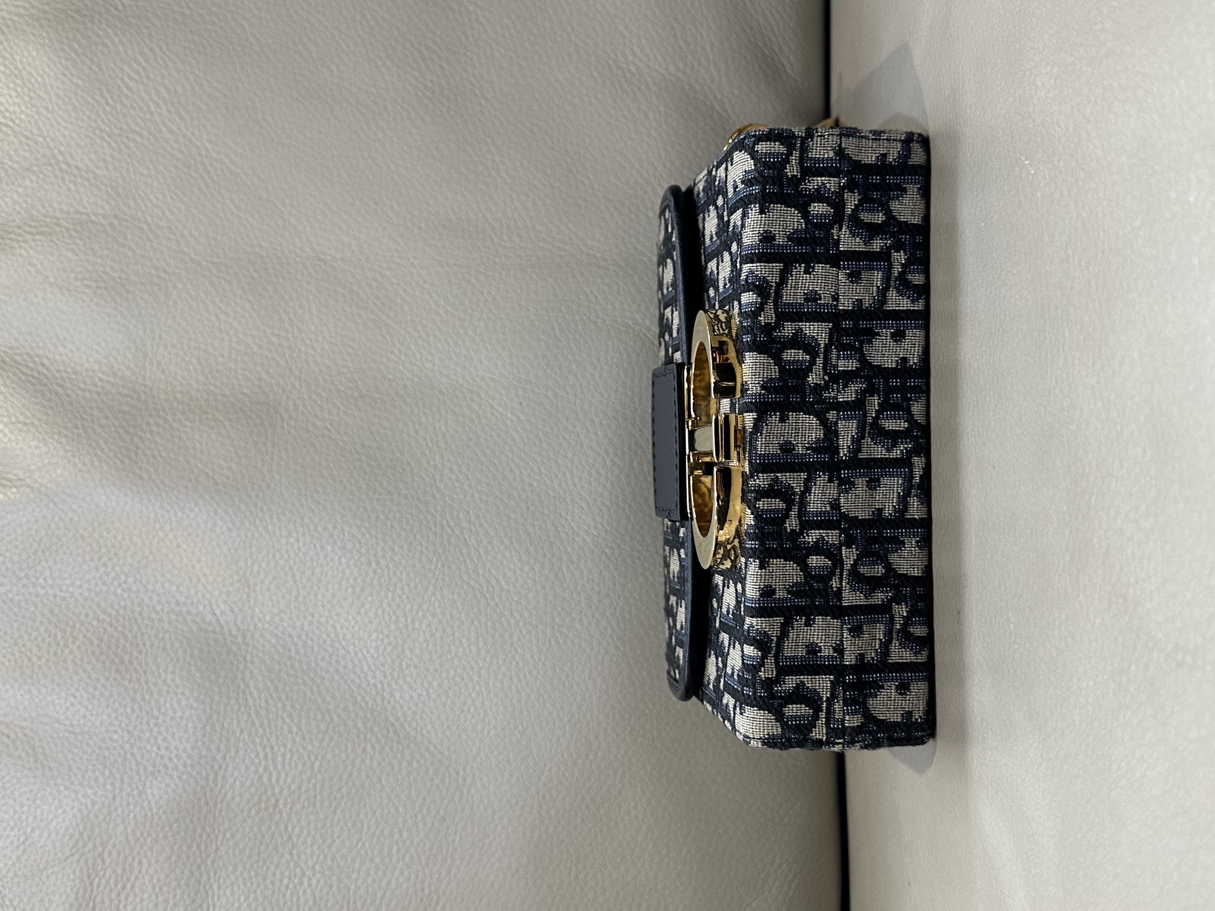 Pre-owned Dior 30 Montaigne Box Bag / Product Code: 26040509