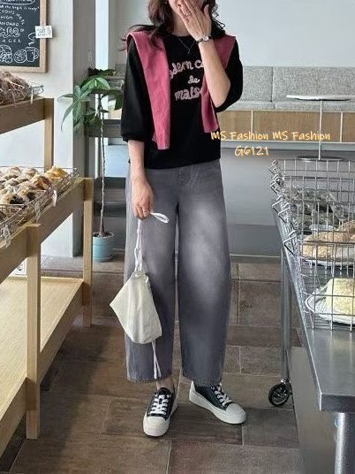 G6121 韓國🇰🇷扭繩字母中袖top