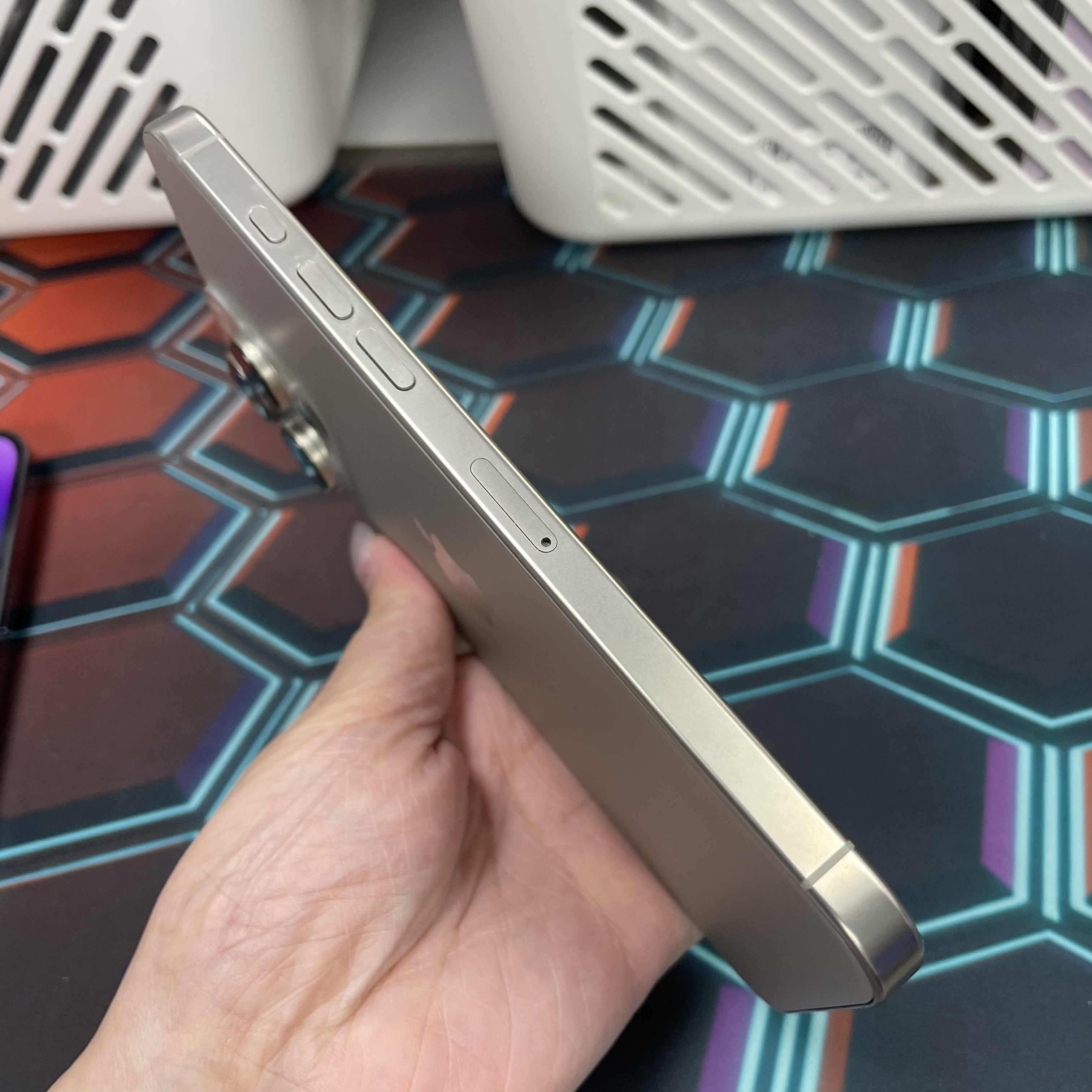 *7293 16 Pro max 完美機 512GB 電90 原色 gray