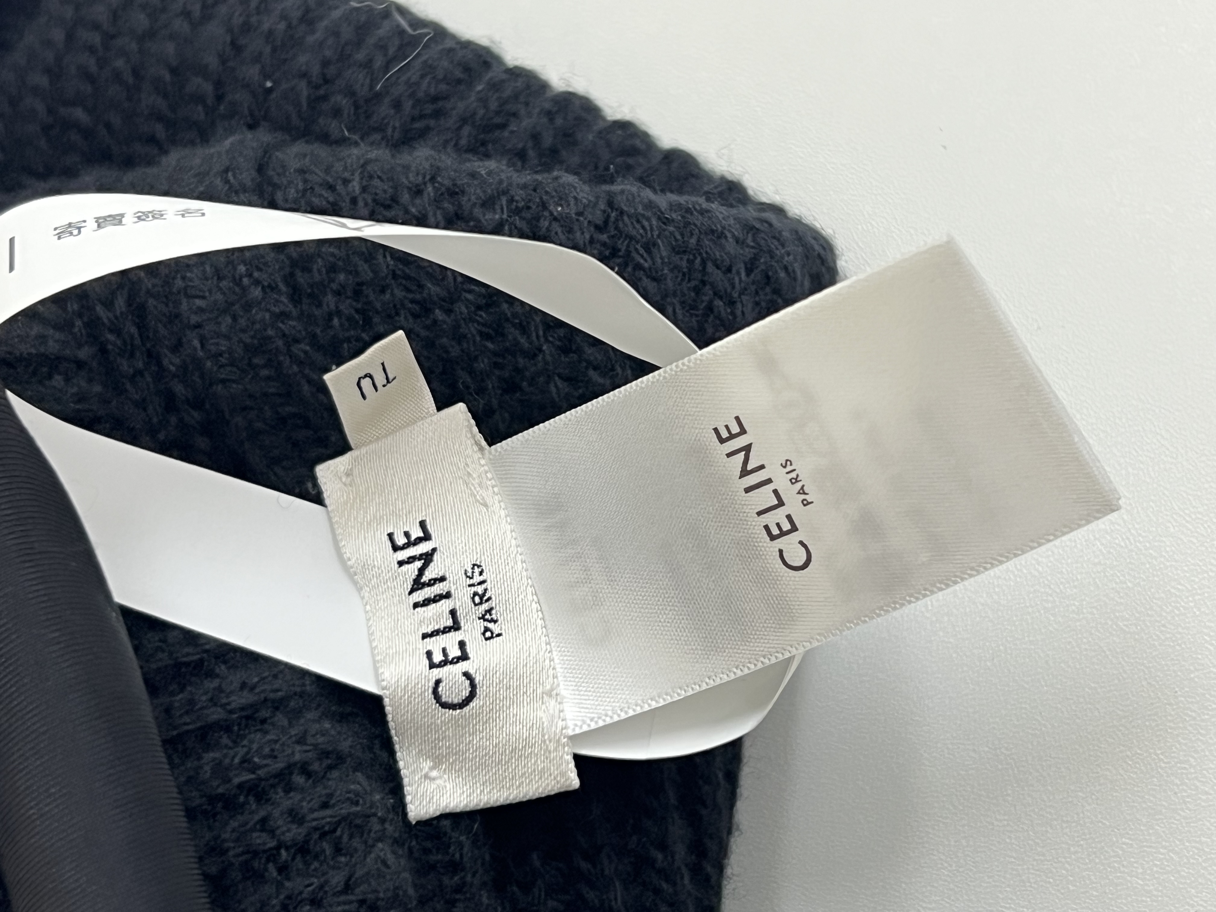 Pre-owned CELINE Embroidered Beanie in ribbed wool with a gradient logo / Product Code: 26012803