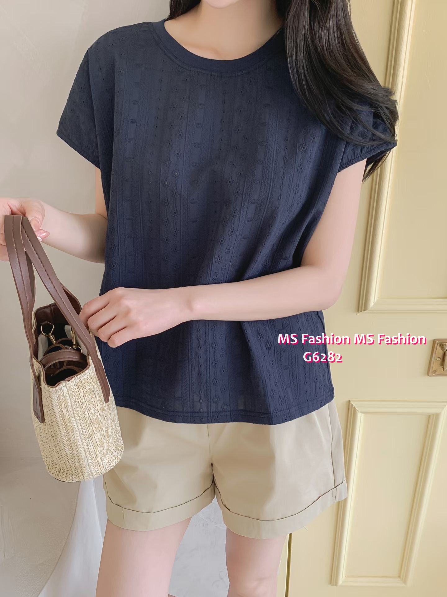 G6282 韓國🇰🇷淨色通花top