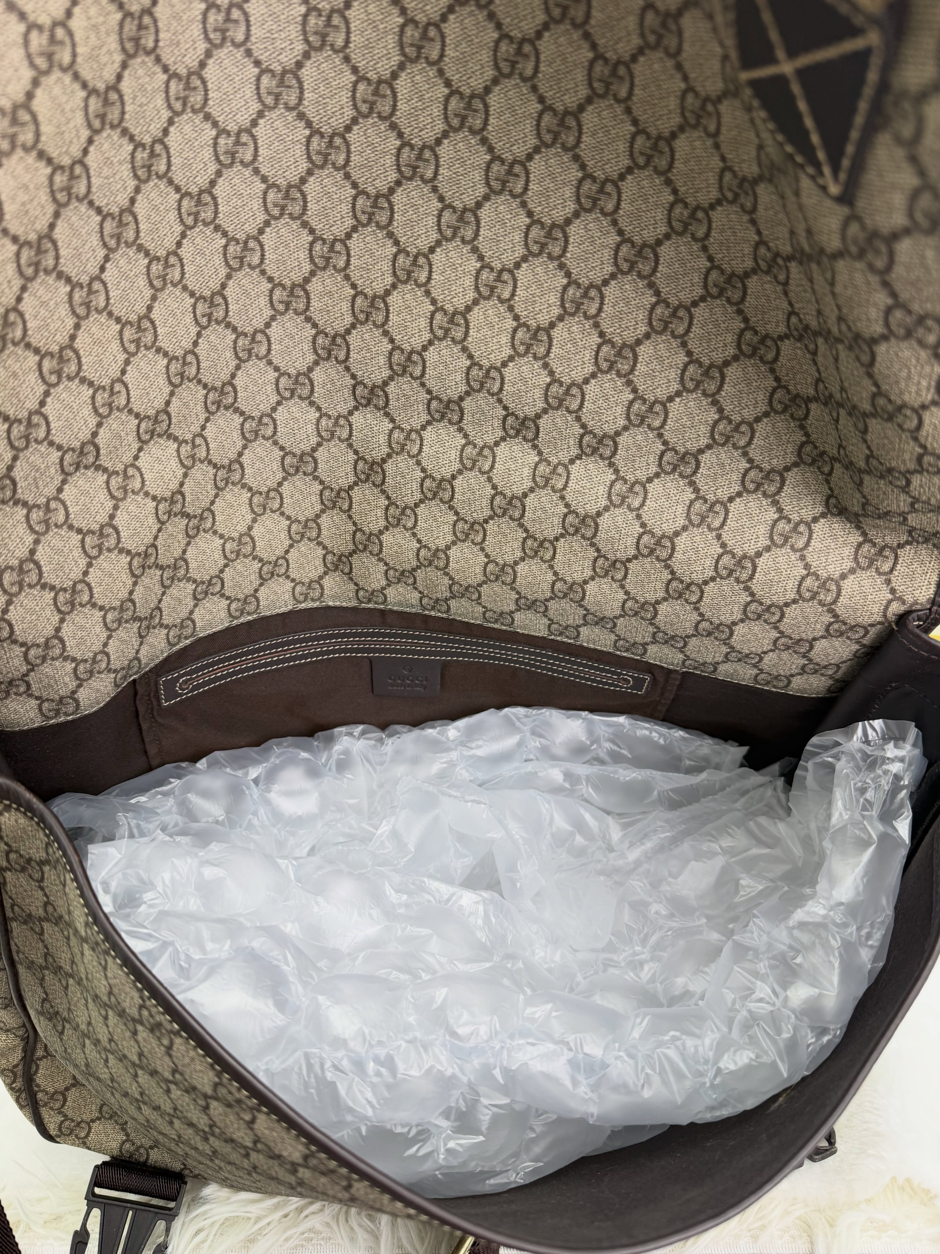 Gucci 👜 PRE OWNED 🛍️老花郵差包 有塵袋💼
