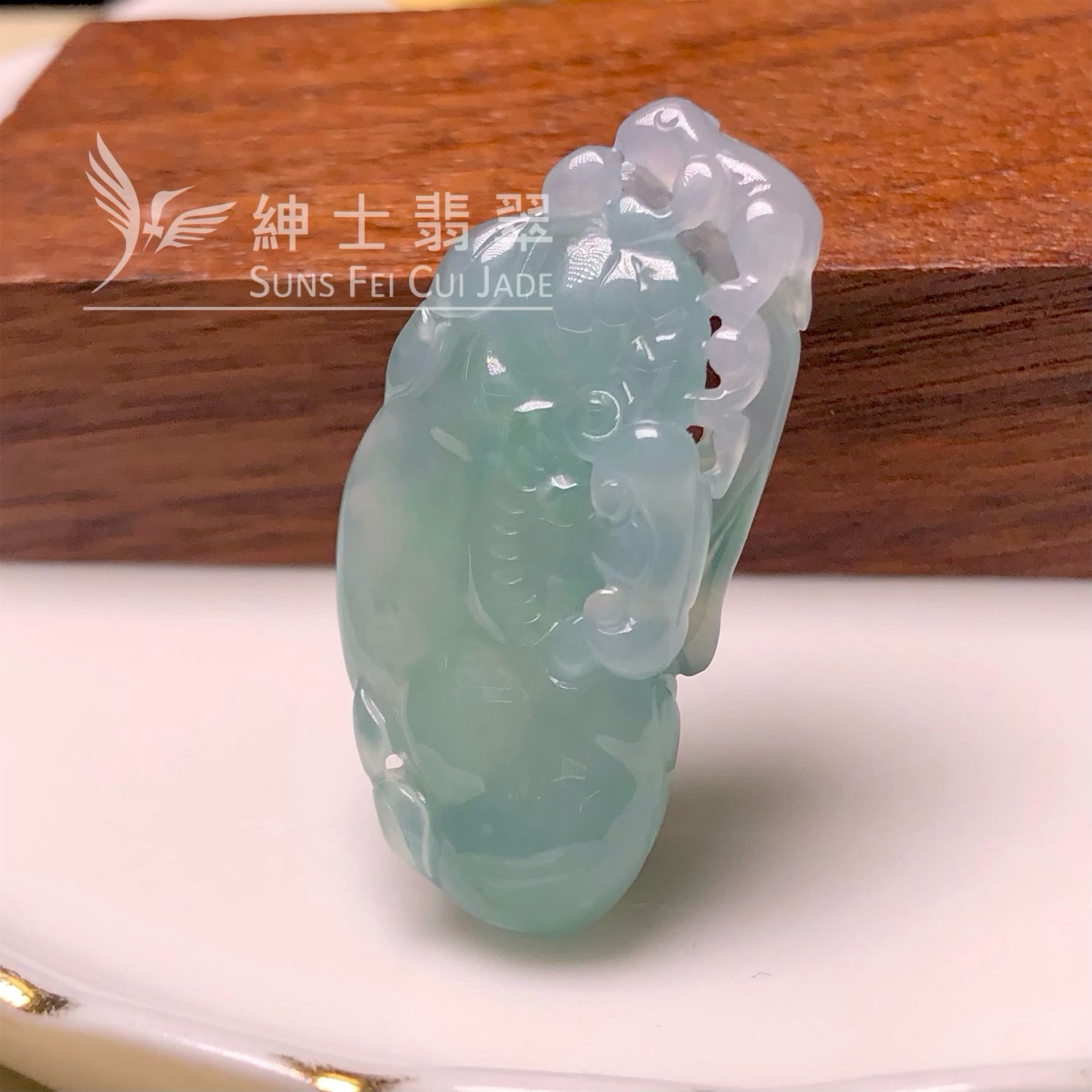 YK00525 飄翠如意靈芝