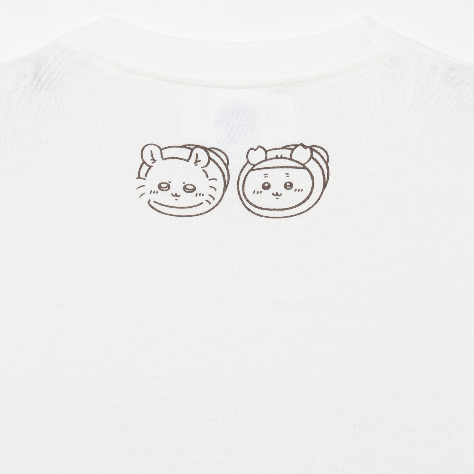 🎀【預訂】Chiikawa Bakery 員工公仔T -shirt 