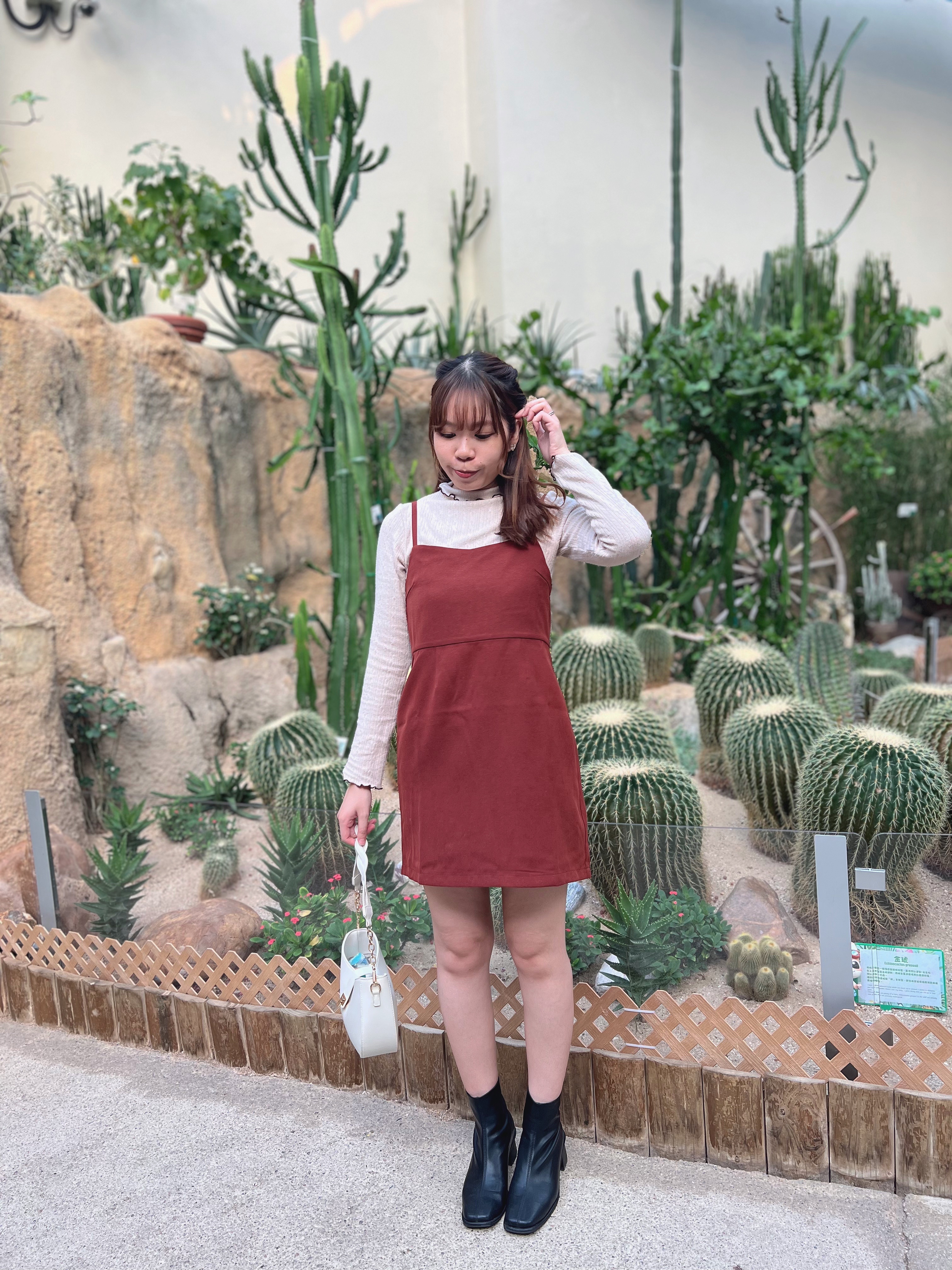 一SET兩件～<限量現貨> 木耳邊Knit Top + 細帶OPS SET