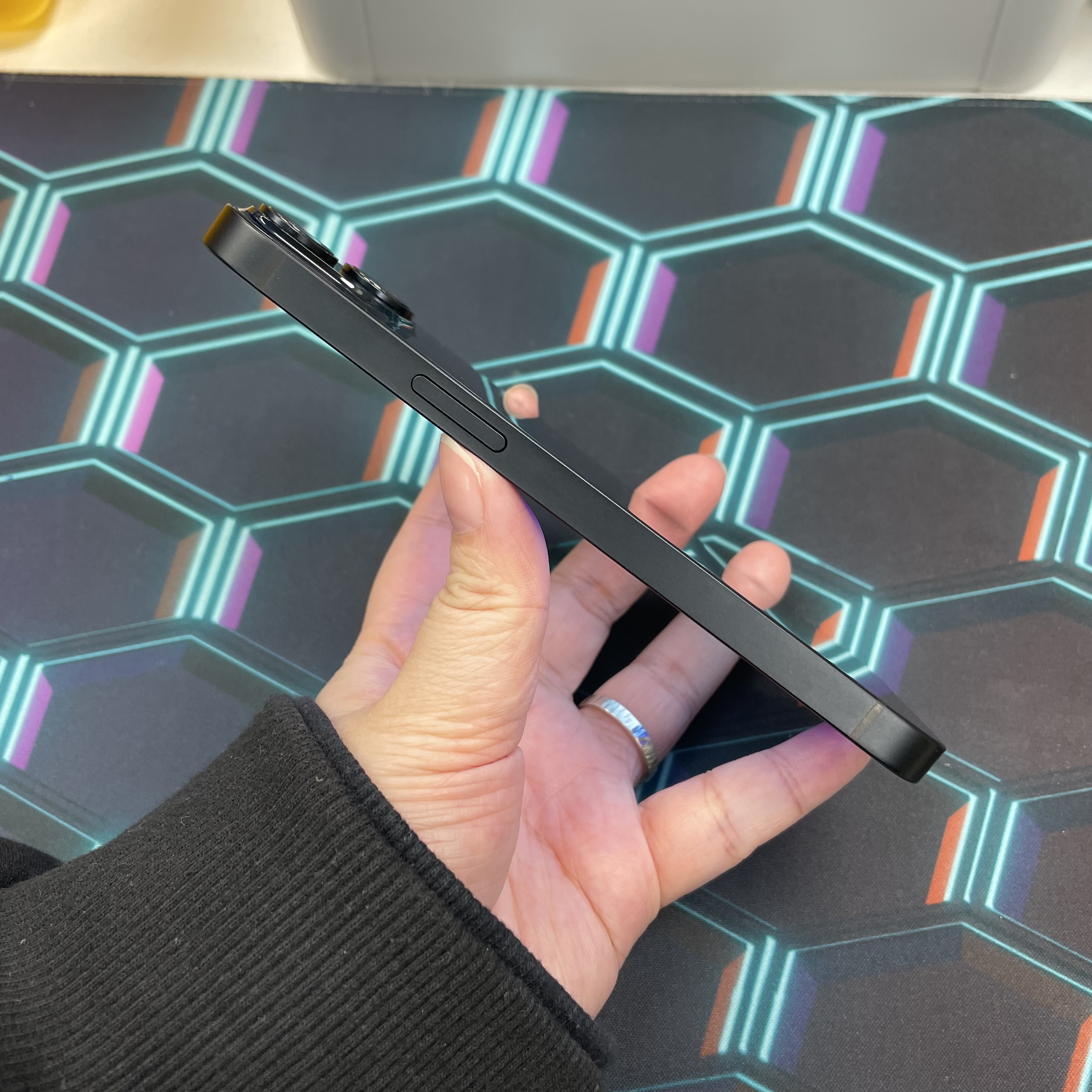 *5874 14 完美機 128GB 電100 黑色 black