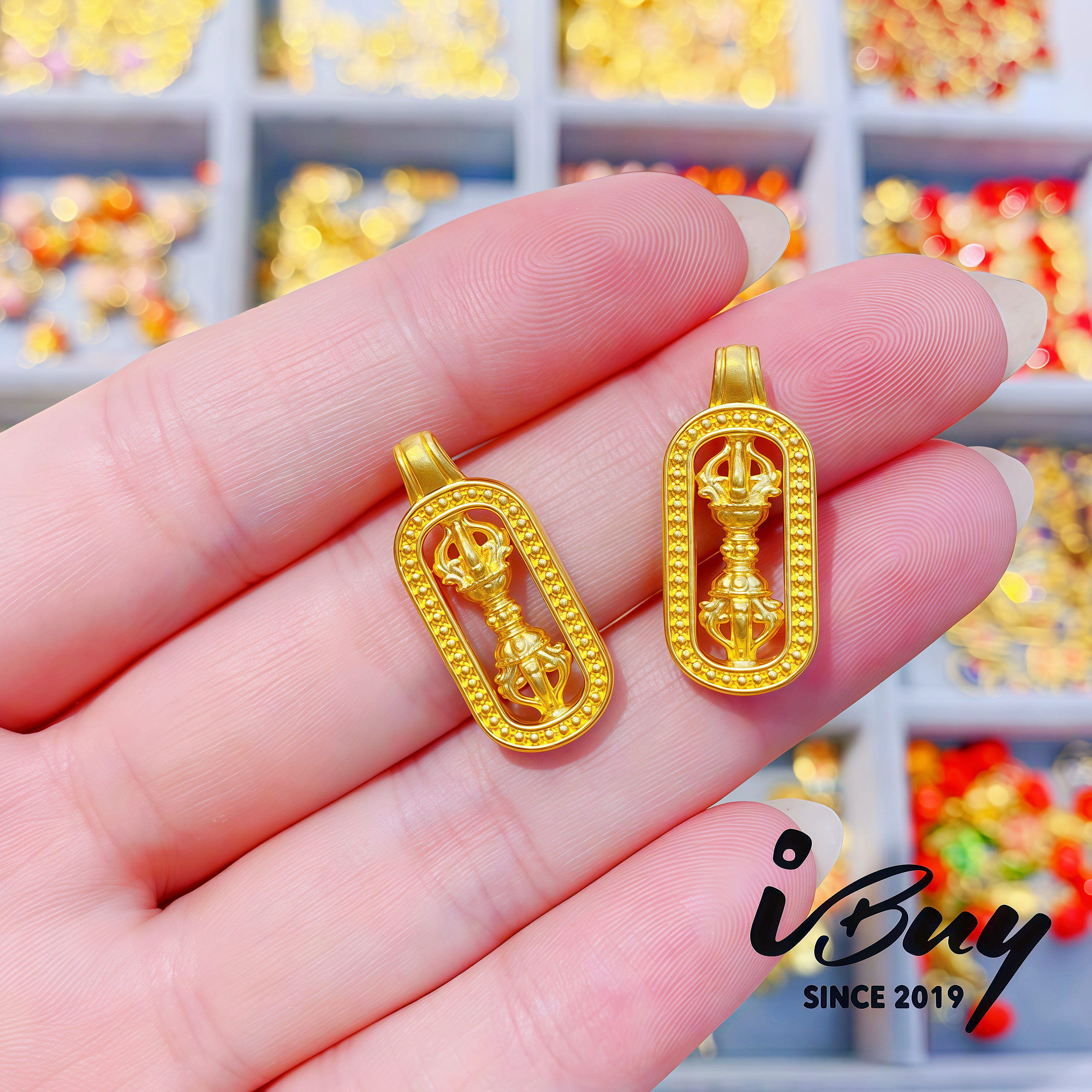 999 GOLD VAJRA PENDANT 999 金 金刚杵吊坠