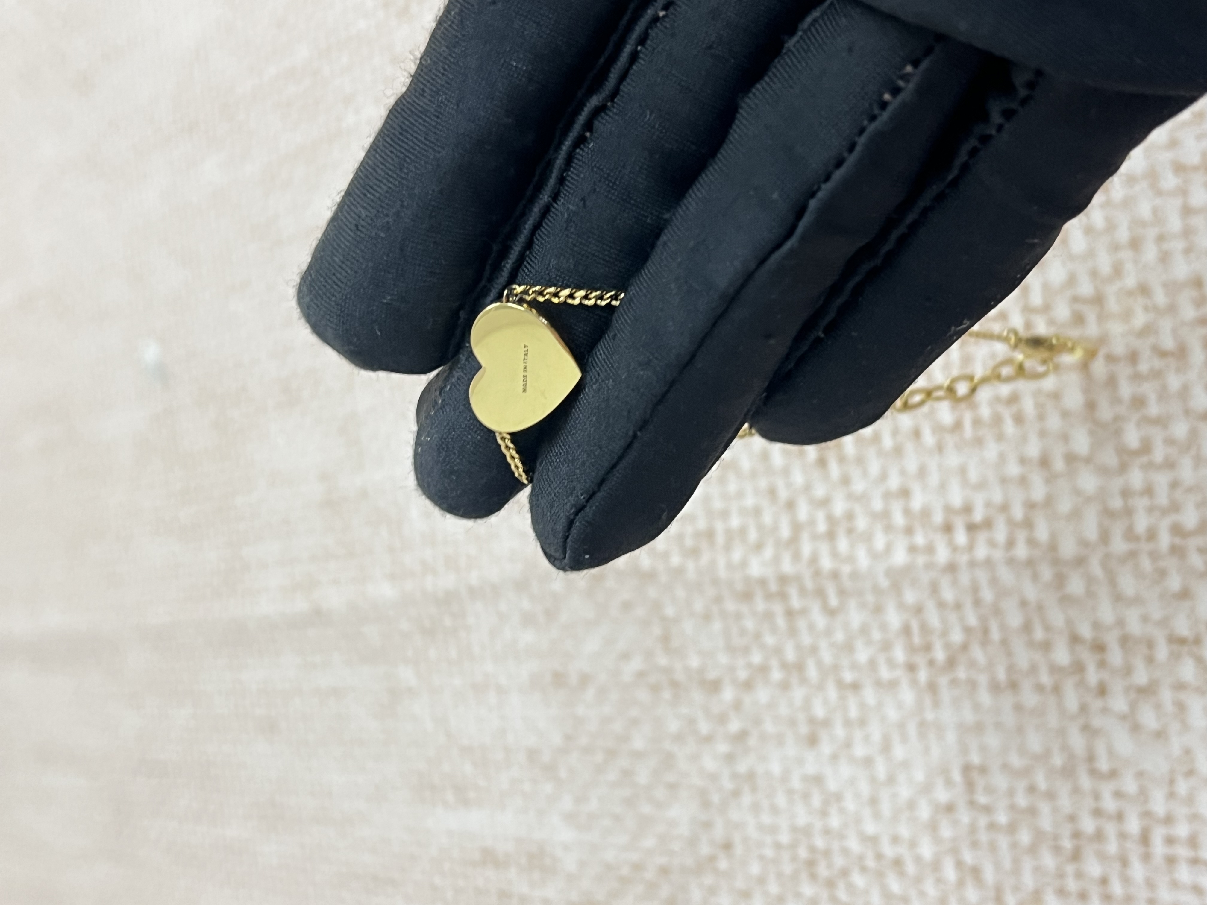 Pre-owned Miumiu Heart Bracelet / Product Code: 26043009