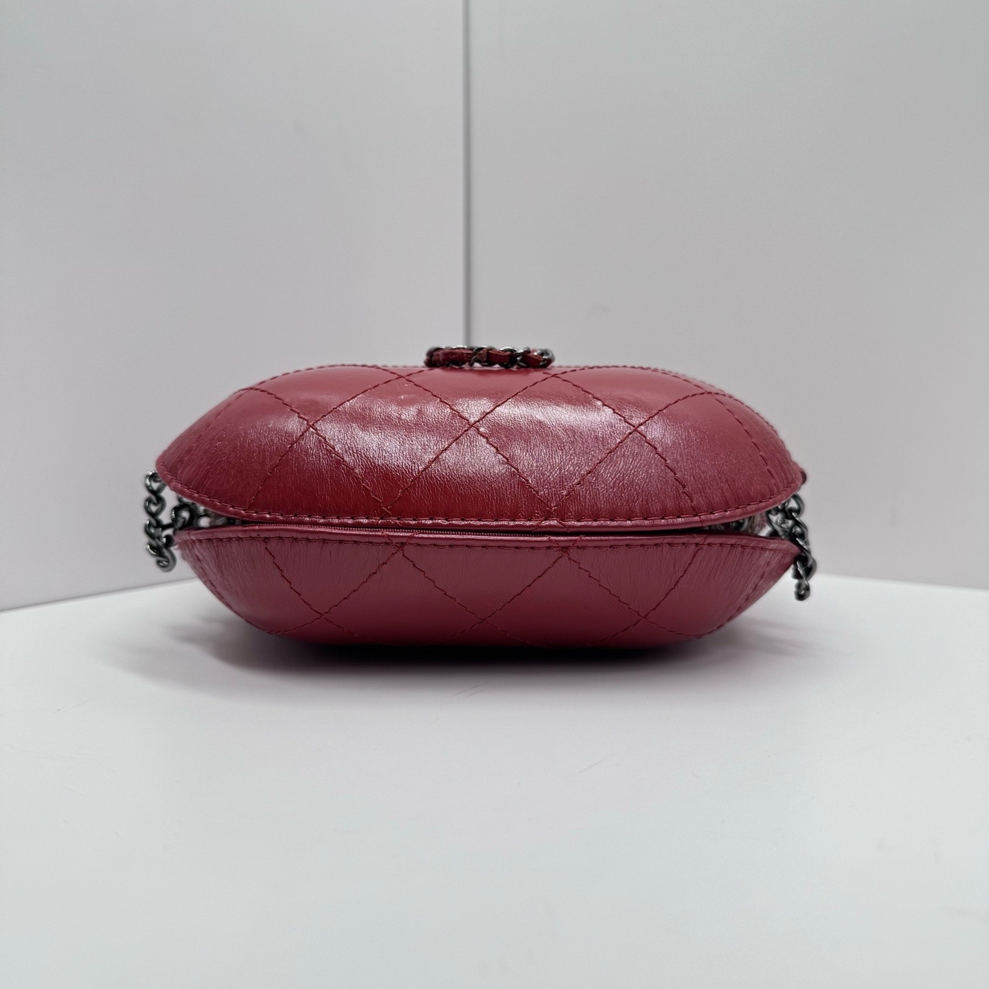 Pre-Owned Chanel Gabrielle Bucket Bag / Product Code: 25041926