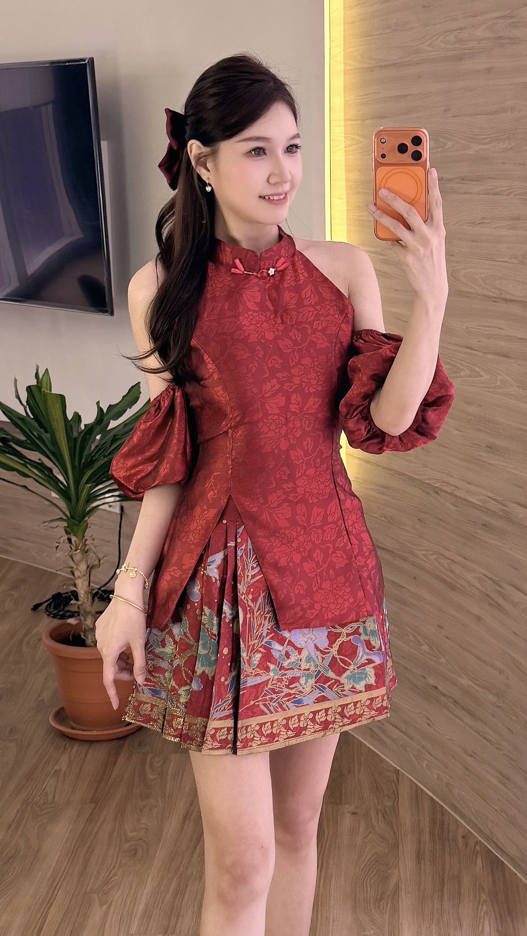 Crimson Oriental Set Wear