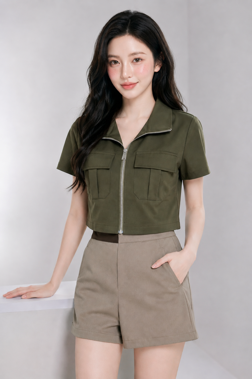20253 Sienna Utility Crop Top