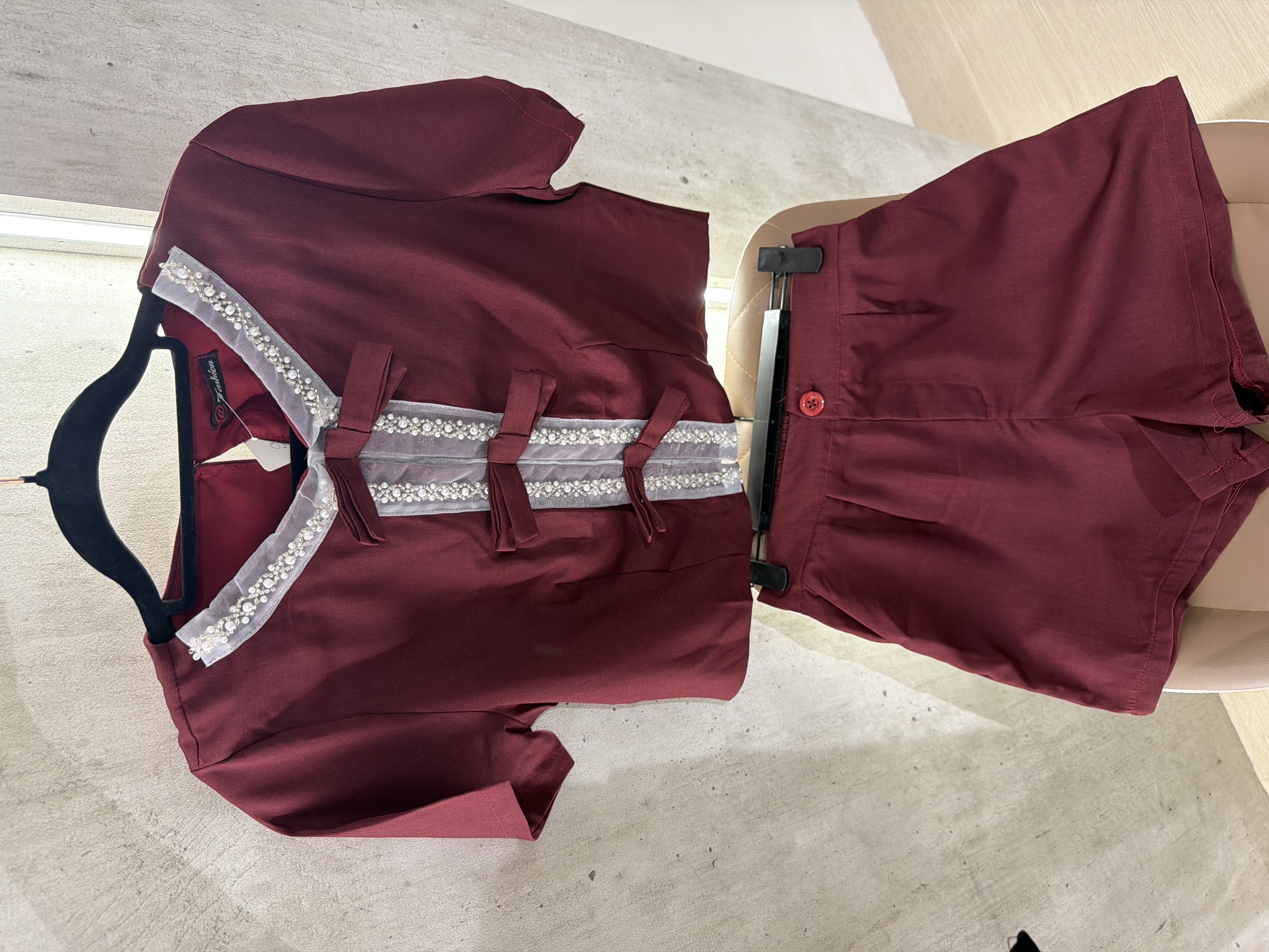 優雅襯衫和短褲两件套