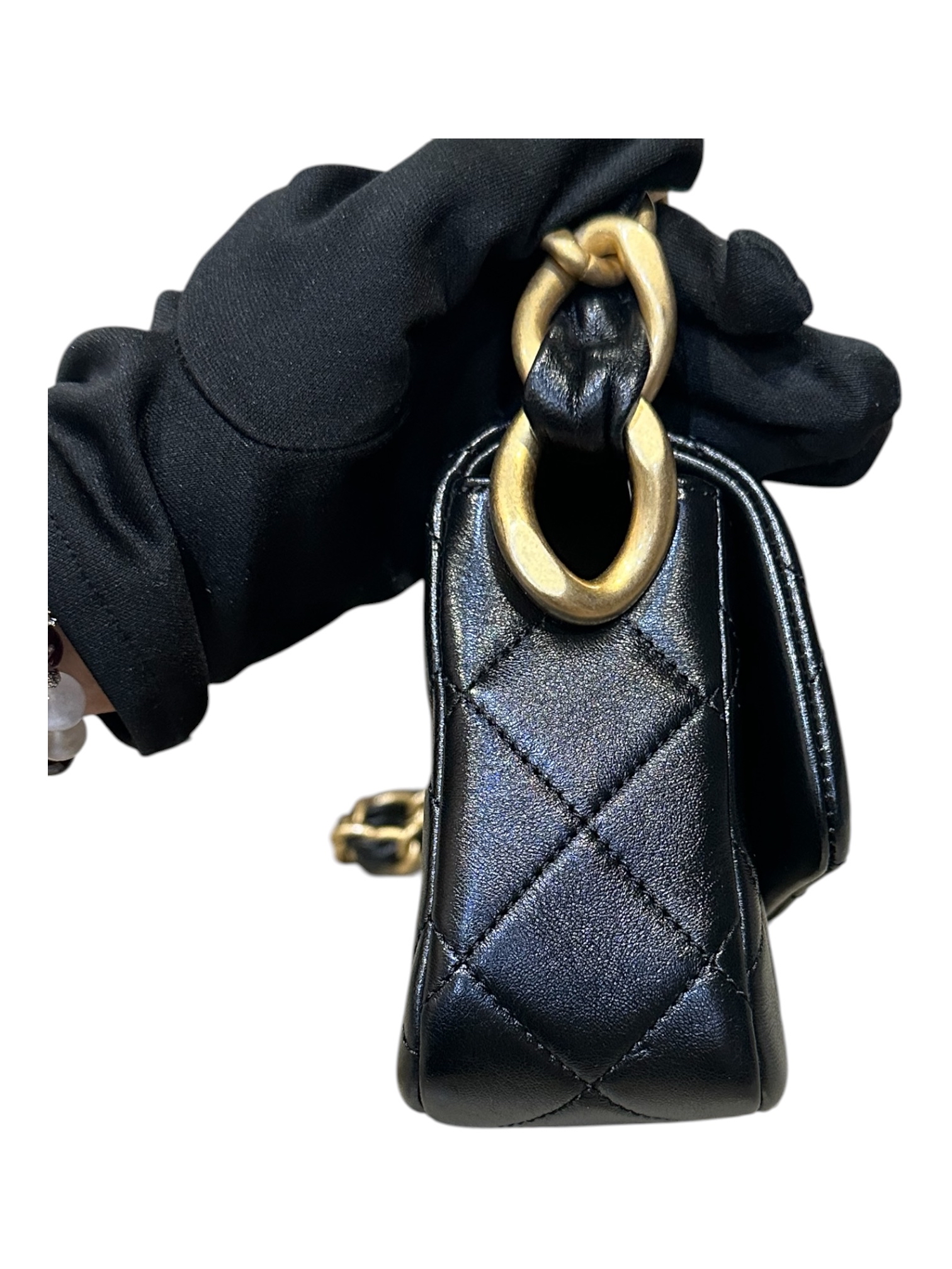 Pre-Owned CHANEL 24S Small Flap Shoulder Bag 