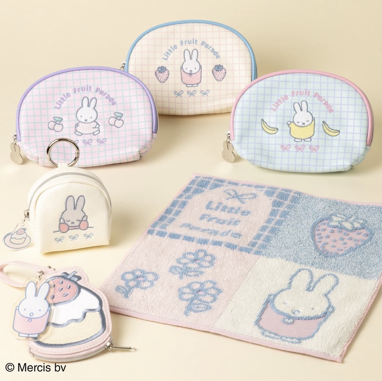 🐰Pre Order  - miffy 聯乘限定 Little Fruit Parade 刺繡 Pouch / 毛巾   ( 📦 大約 5月中到貨, 若遇到缺貨或其它因素貨期會延遲 ）