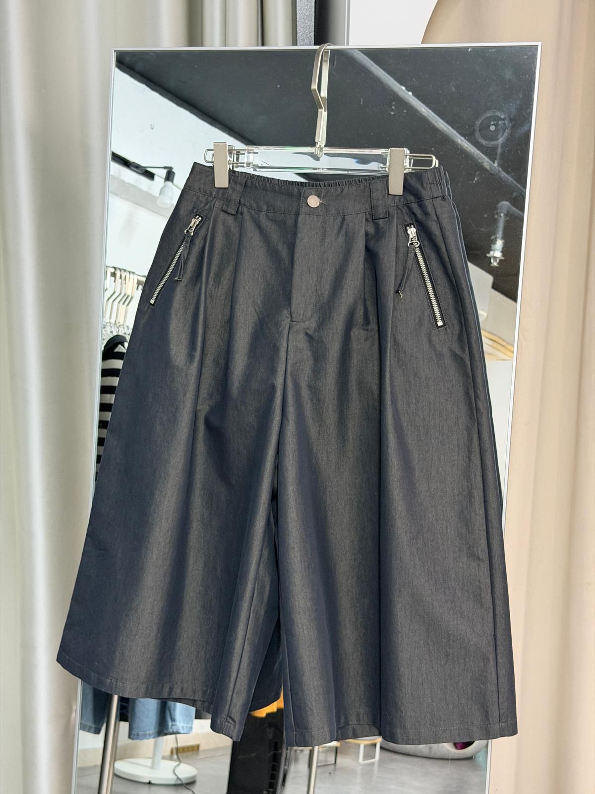 SS2632 Metallic寬鬆拉鍊裝飾闊腿7分褲