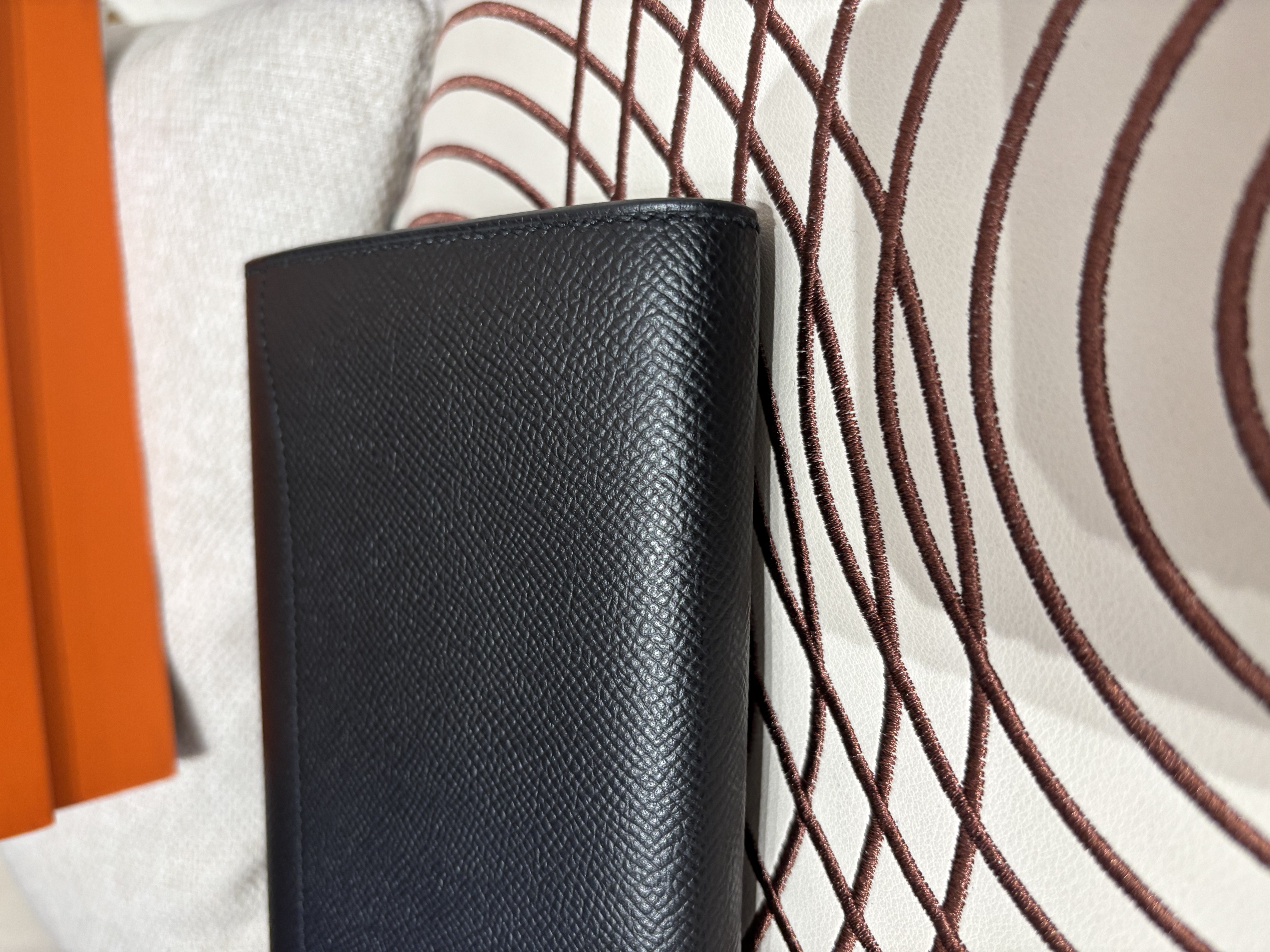 Hermes Constance wallet STAMP D ,黑色牛皮金扣 100%Authentic,95%new✅box 