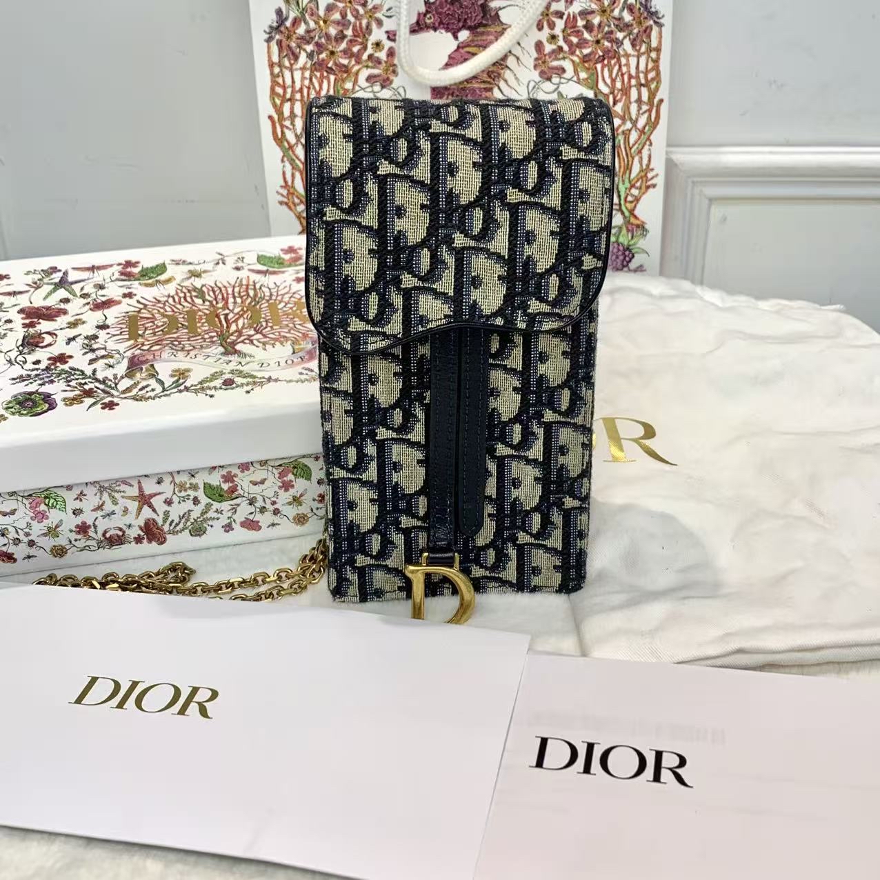 DIOR Saddle手機包 竪版刺繡經典老花印