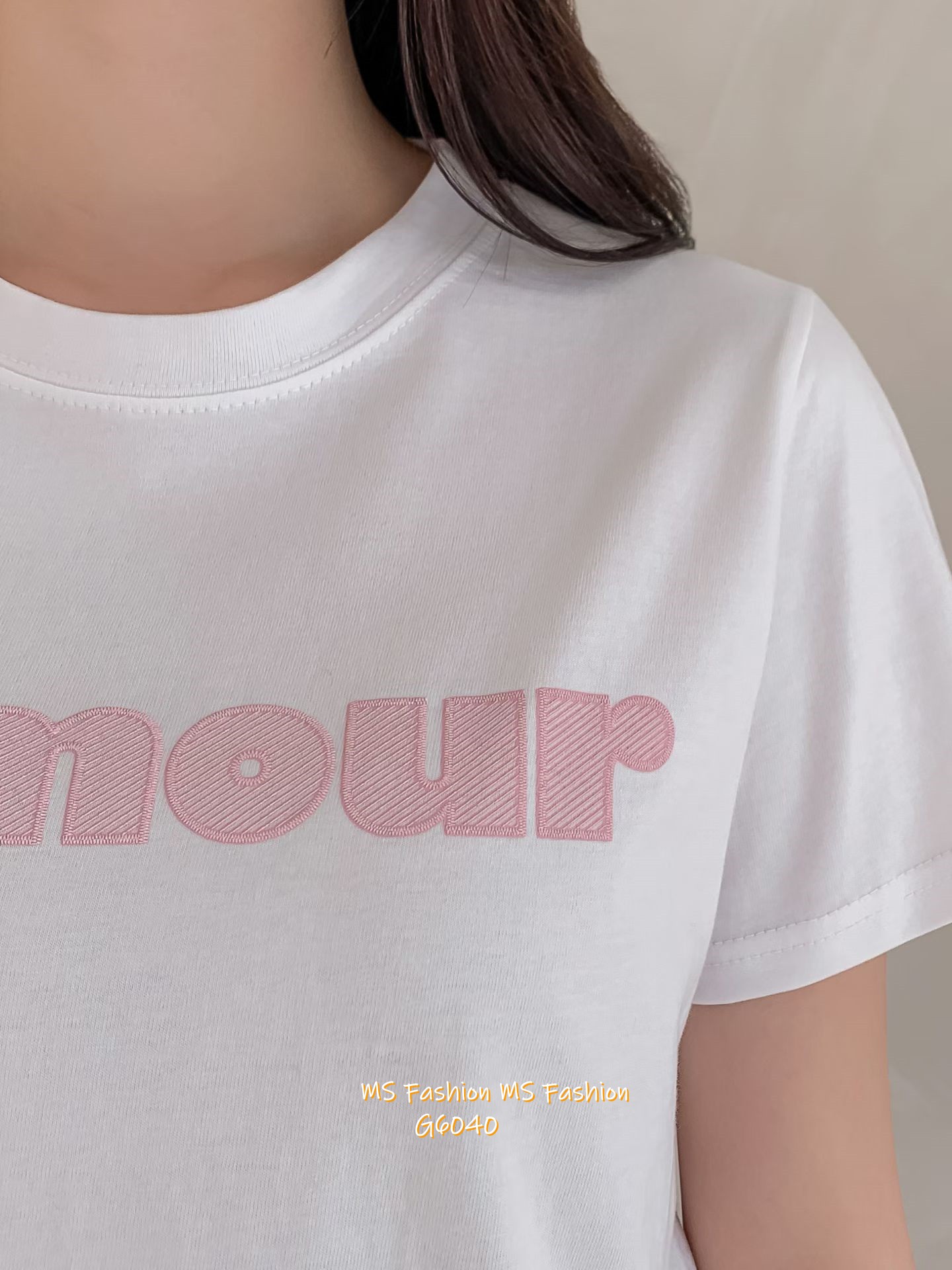 G6040 韓國🇰🇷拼色字母tee仔