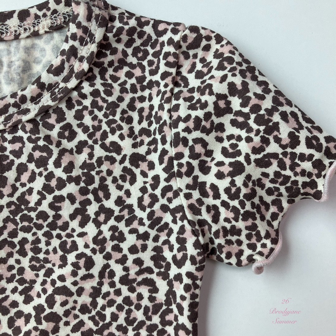 Pink Leo Short-Sleeve