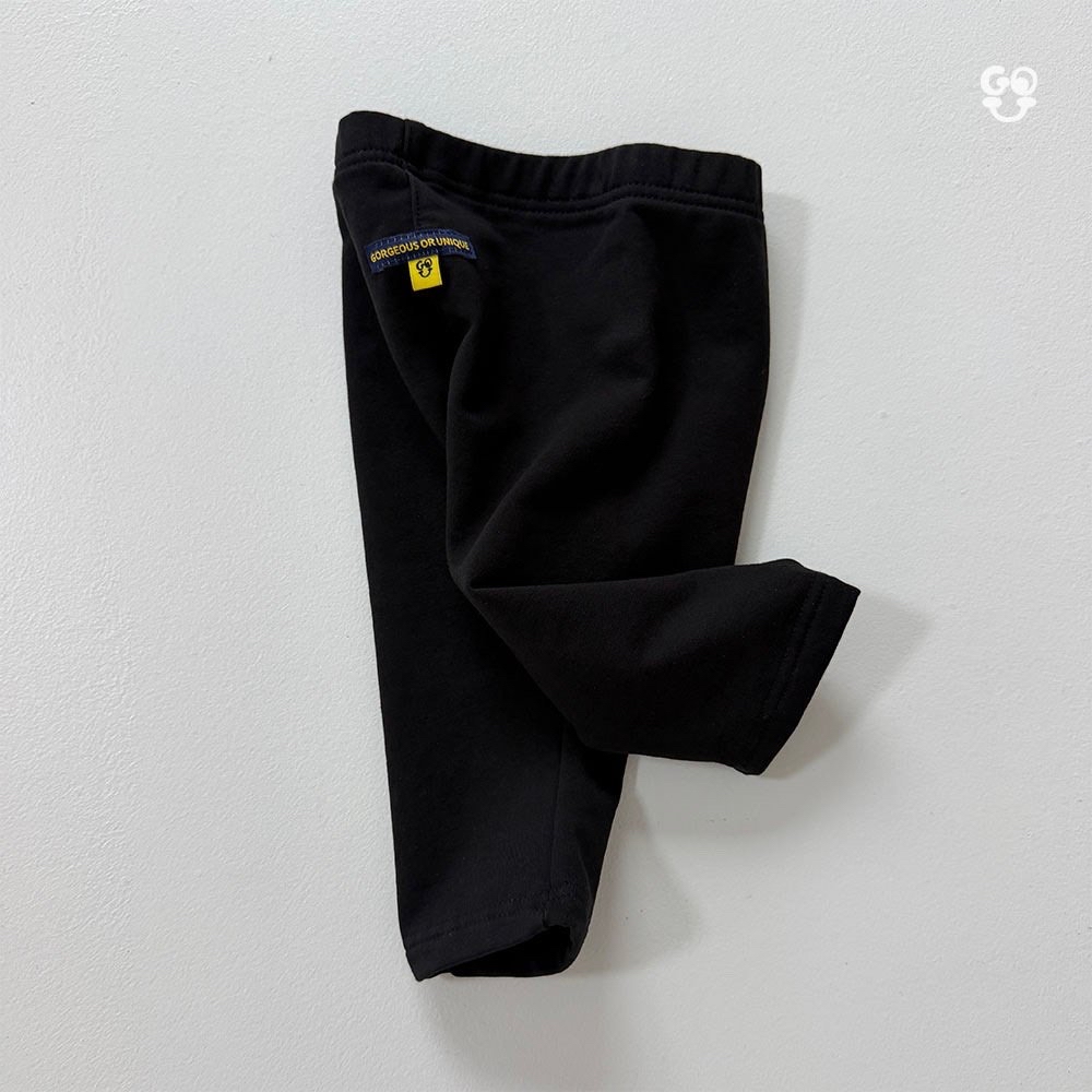  GOU | Maeil Capri Pants