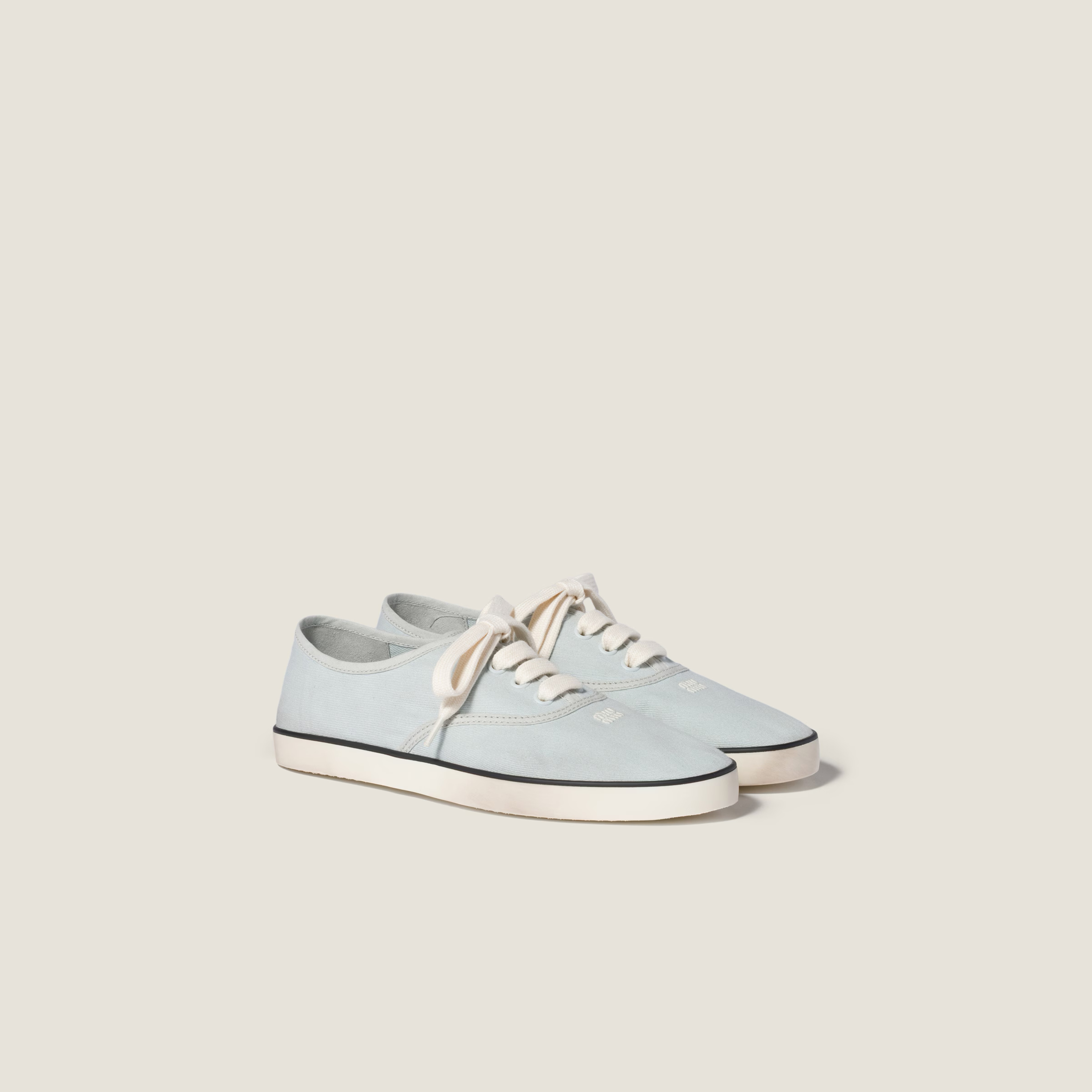 限時優惠🩷新款🆕訂貨🫧MIUMIU 帆布鞋 Size 36.5-39/40