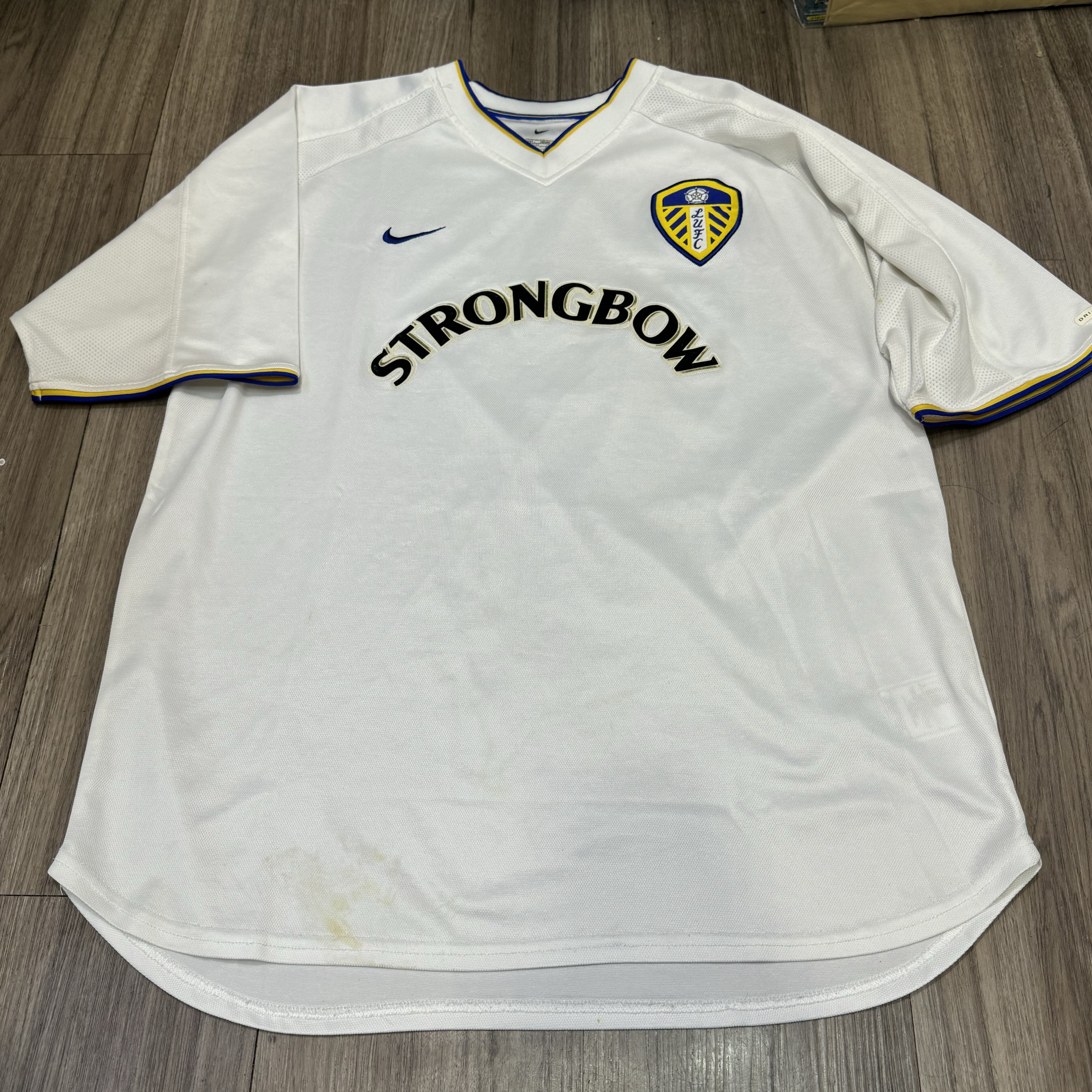 (Clearance) Leeds United 00/01 home shirt