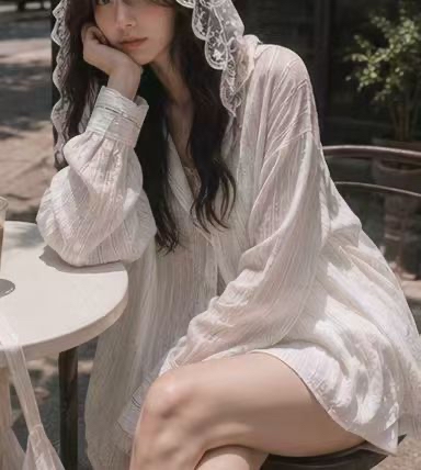 東大門女裝 | Lace hoodie stripe shirt