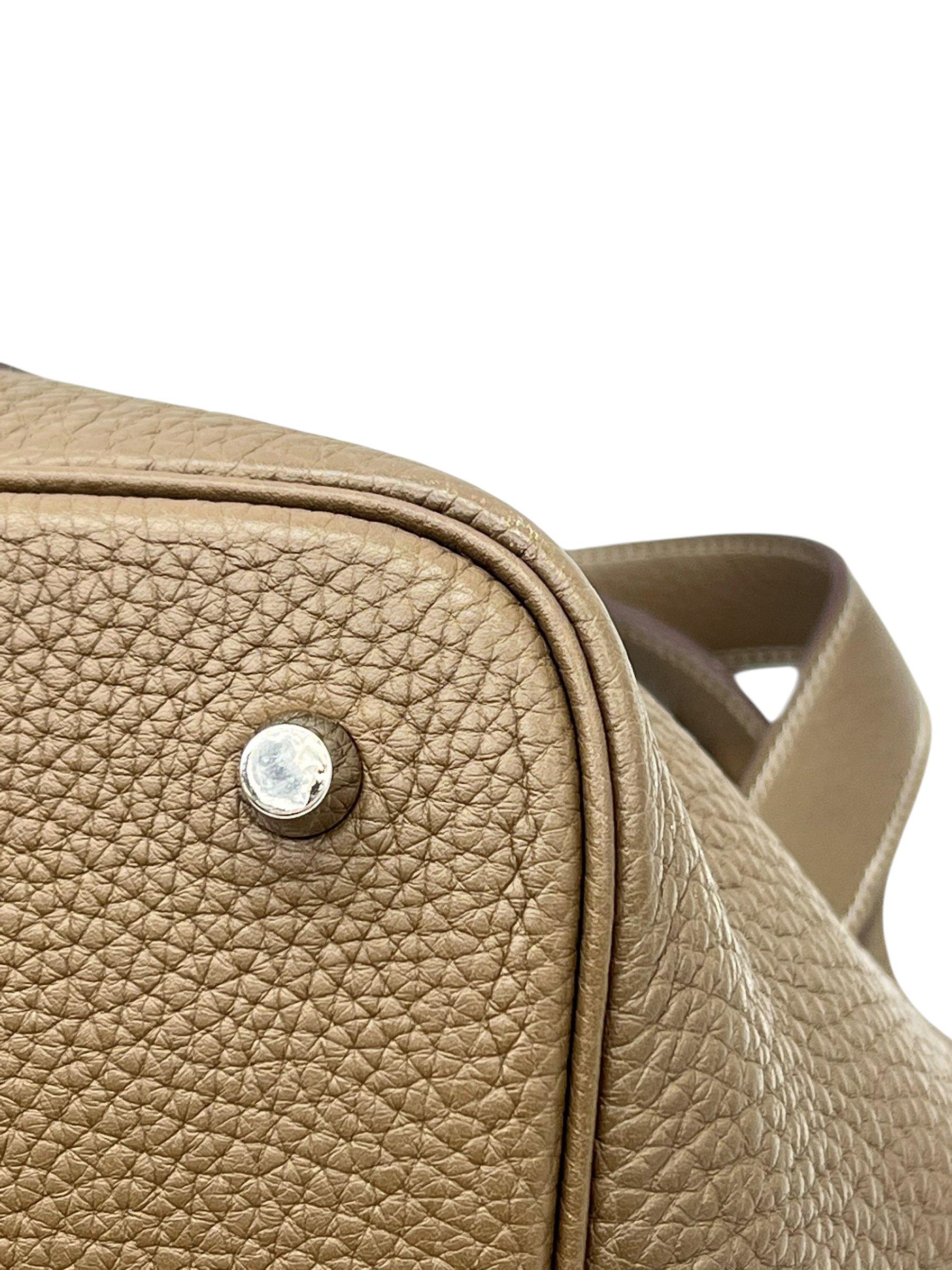 Pre-Owned HERMÉS P22 Stmap D / Product Code: 26051916